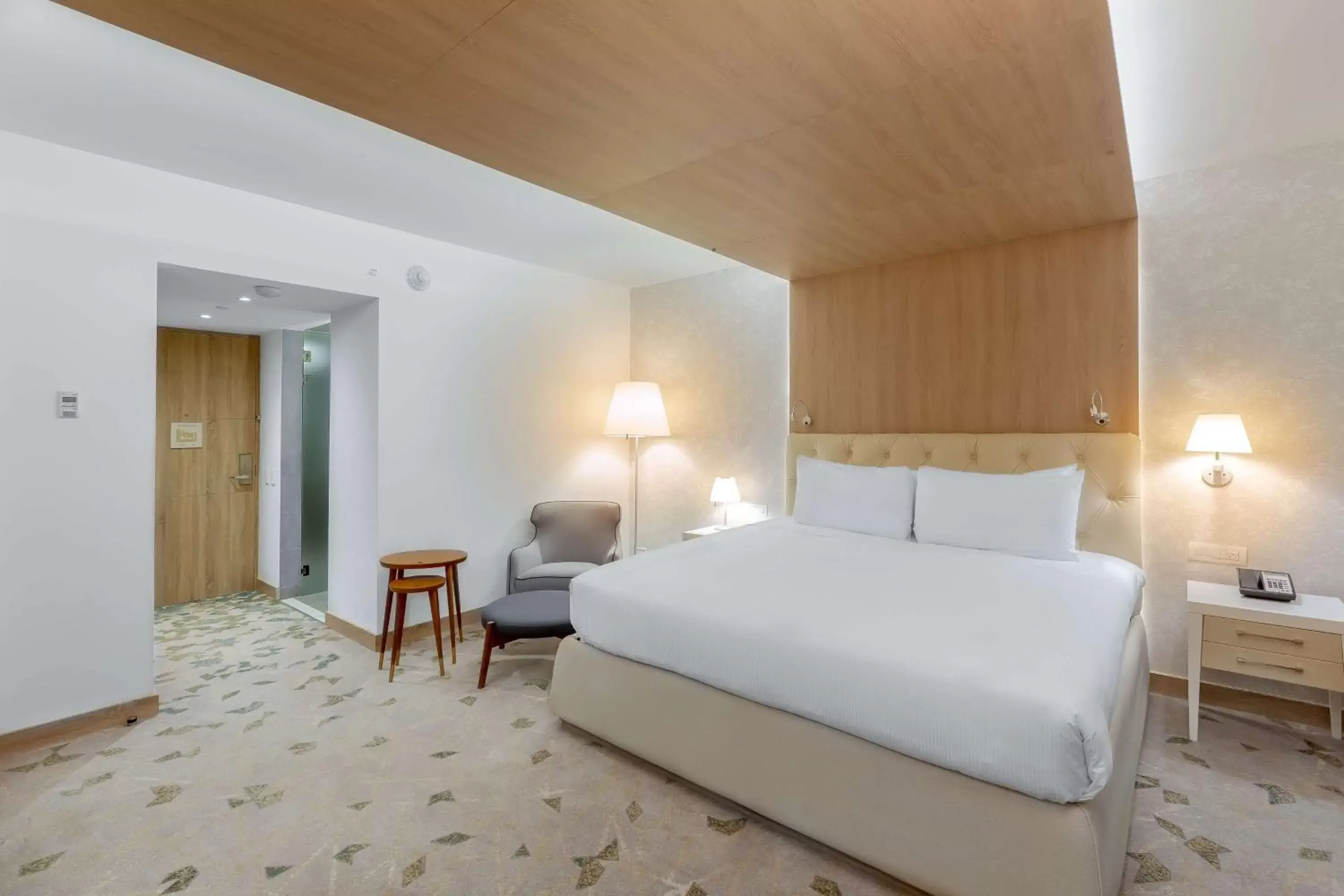 King Room - Mobility/Hearing Accessible with Roll In Shower in Gran Hotel Costa Rica, Curio Collection By Hilton King Room - Mobility/Hearing Accessible with Roll In Shower in Gran Hotel Costa Rica, Curio Collection By Hilton