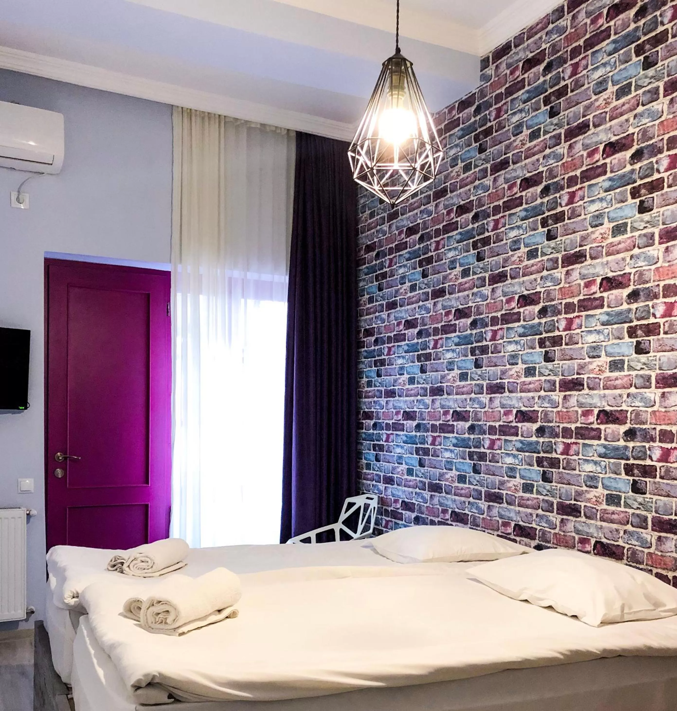 Bedroom, Bed in Check Point Hotel