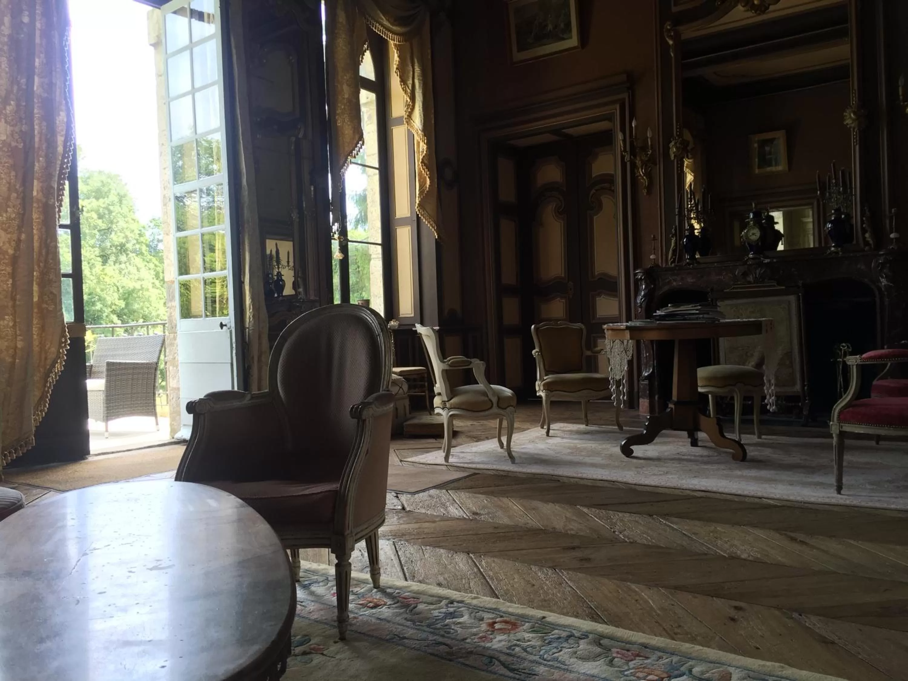 Seating Area in Château de Couin
