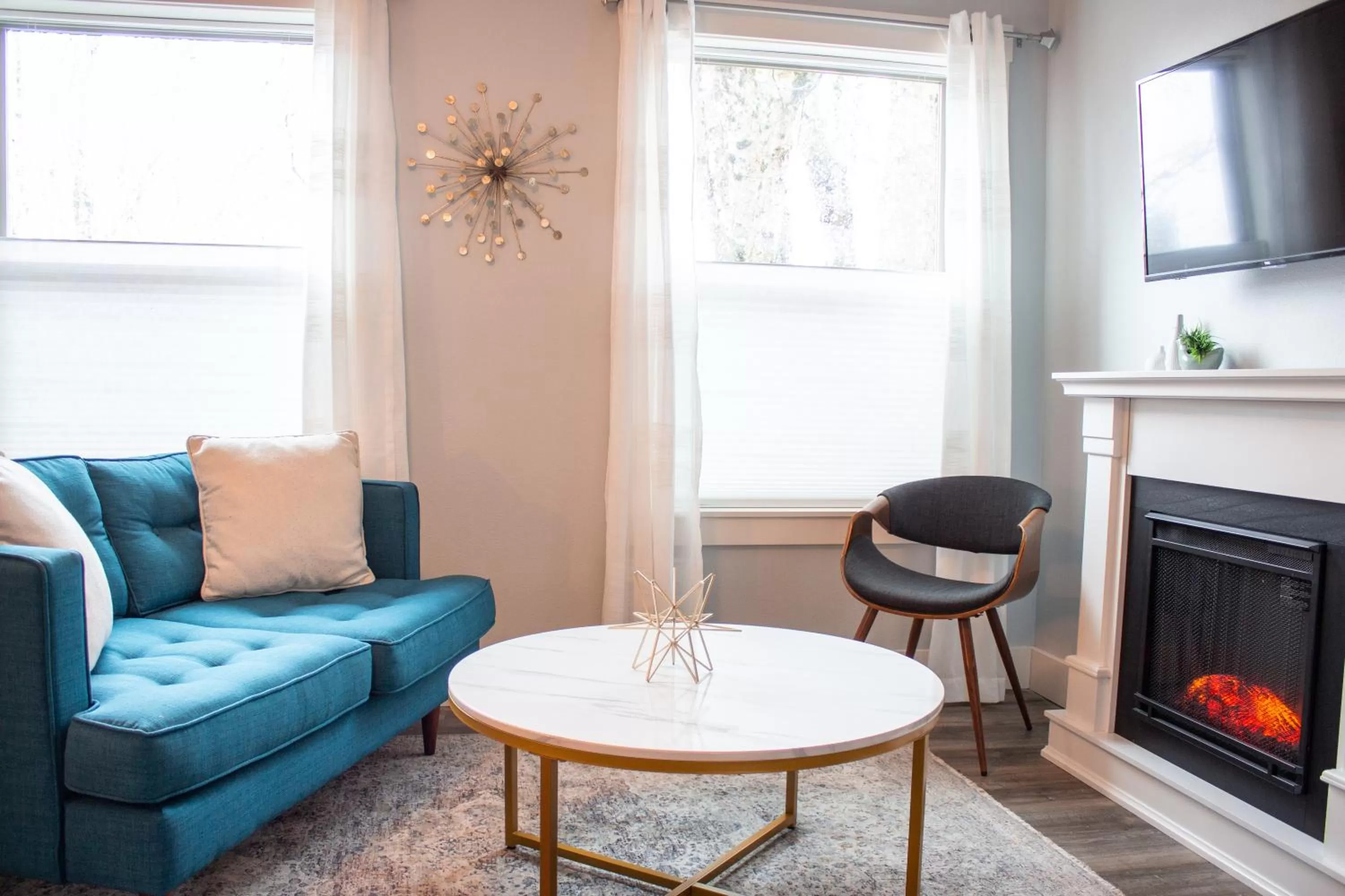 Communal lounge/ TV room in Douglas On Third