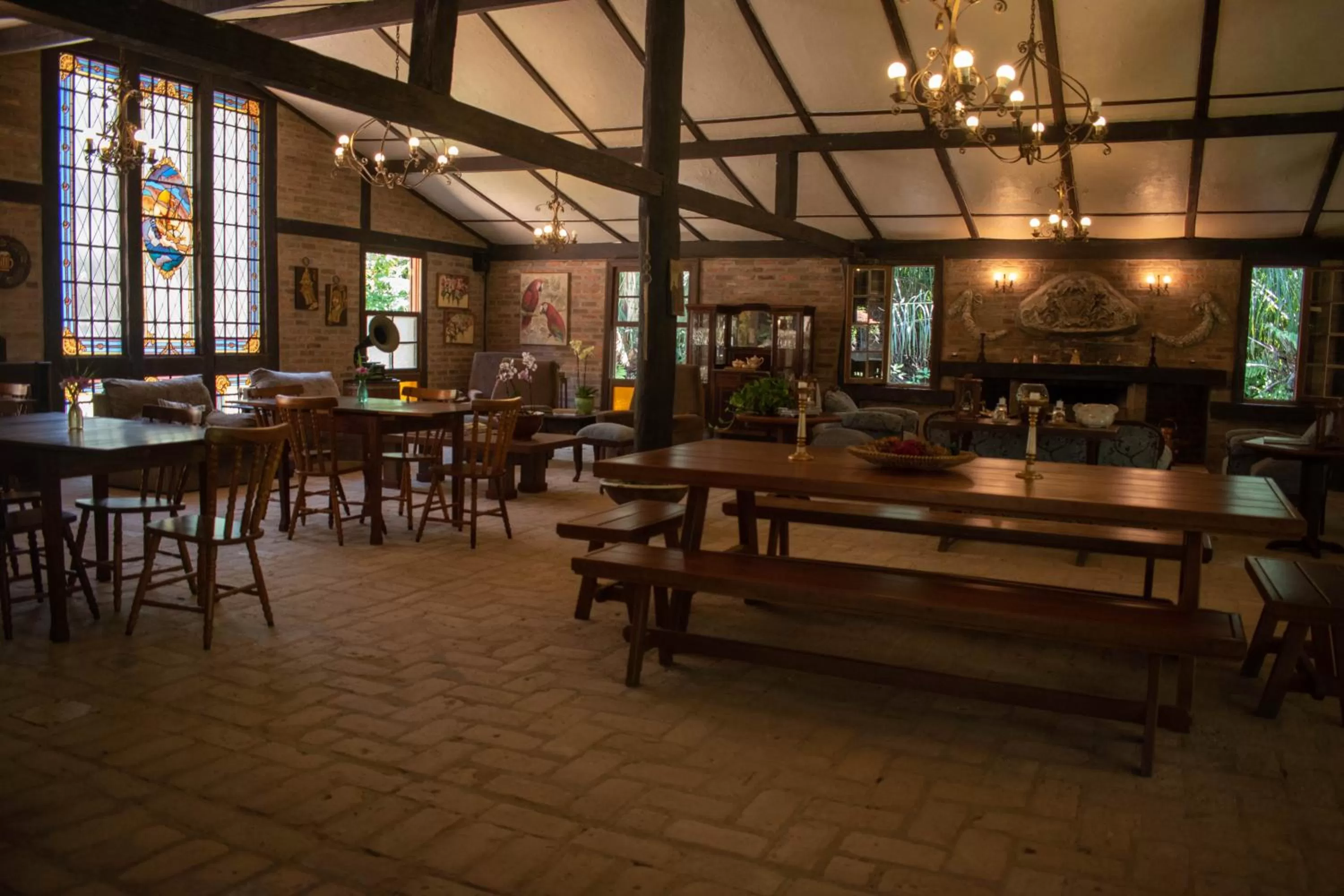 Restaurant/places to eat in Hotel Santa Esmeralda