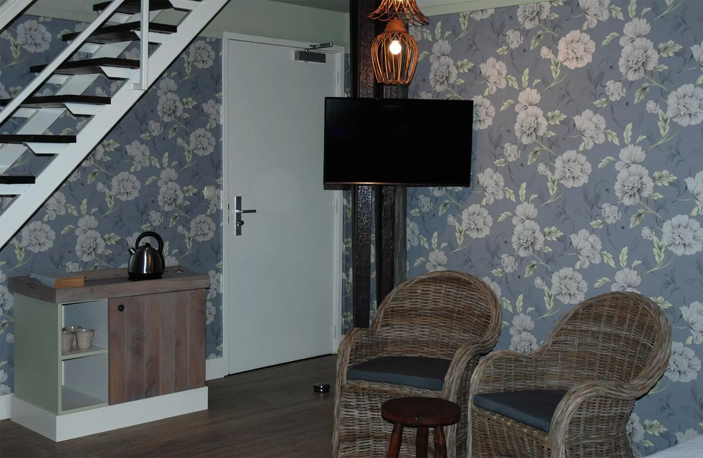 Seating area, TV/Entertainment Center in Bed en Breakfast VerdeSud