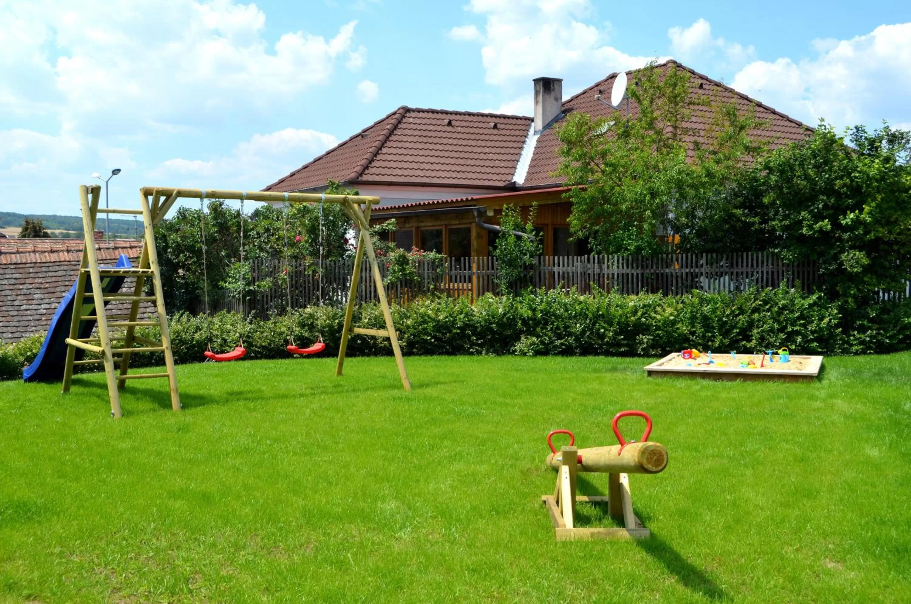 Children play ground, Children's Play Area in Pension zum Strell