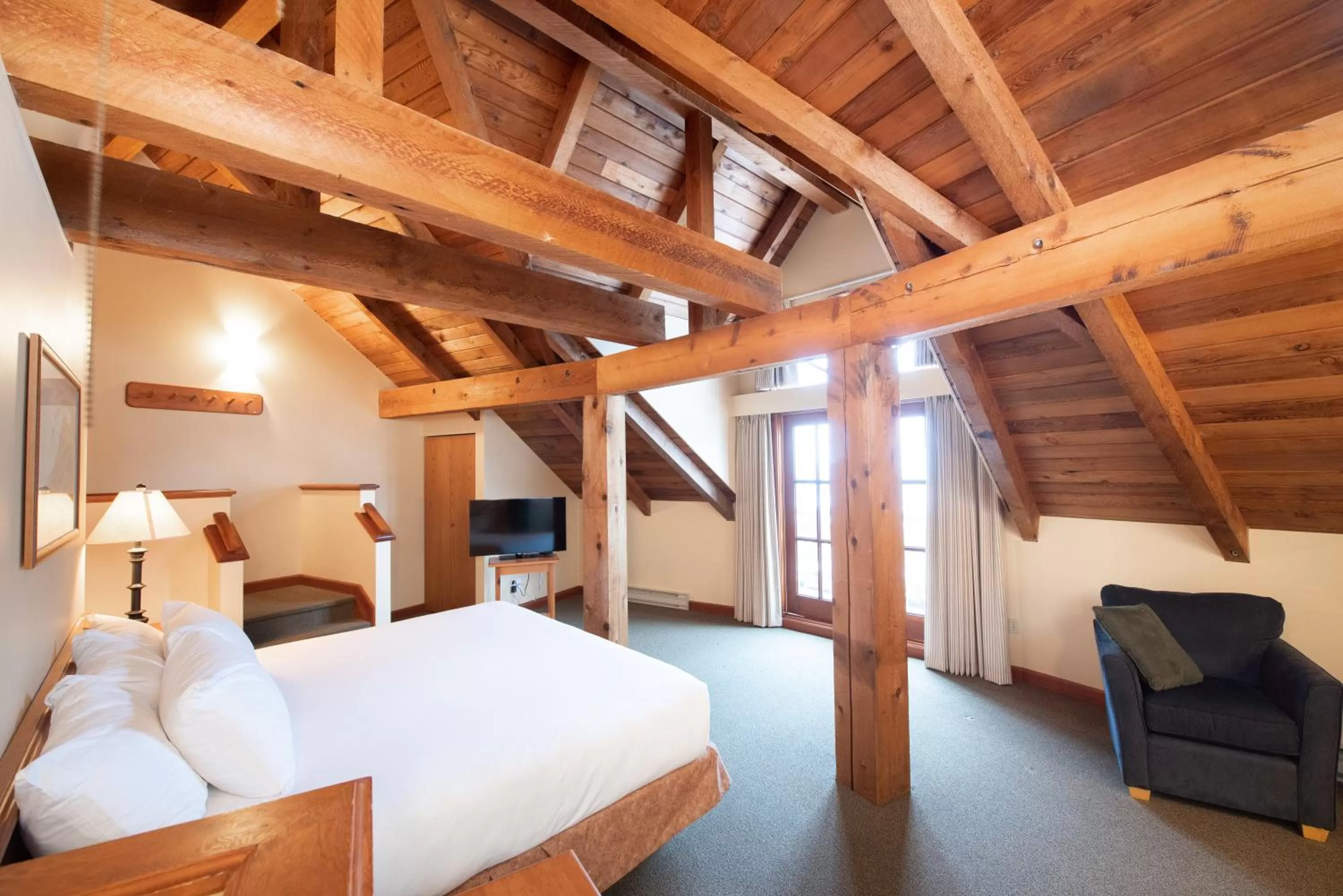 bunk bed in Painter's Lodge, Trademark Collection by Wyndham