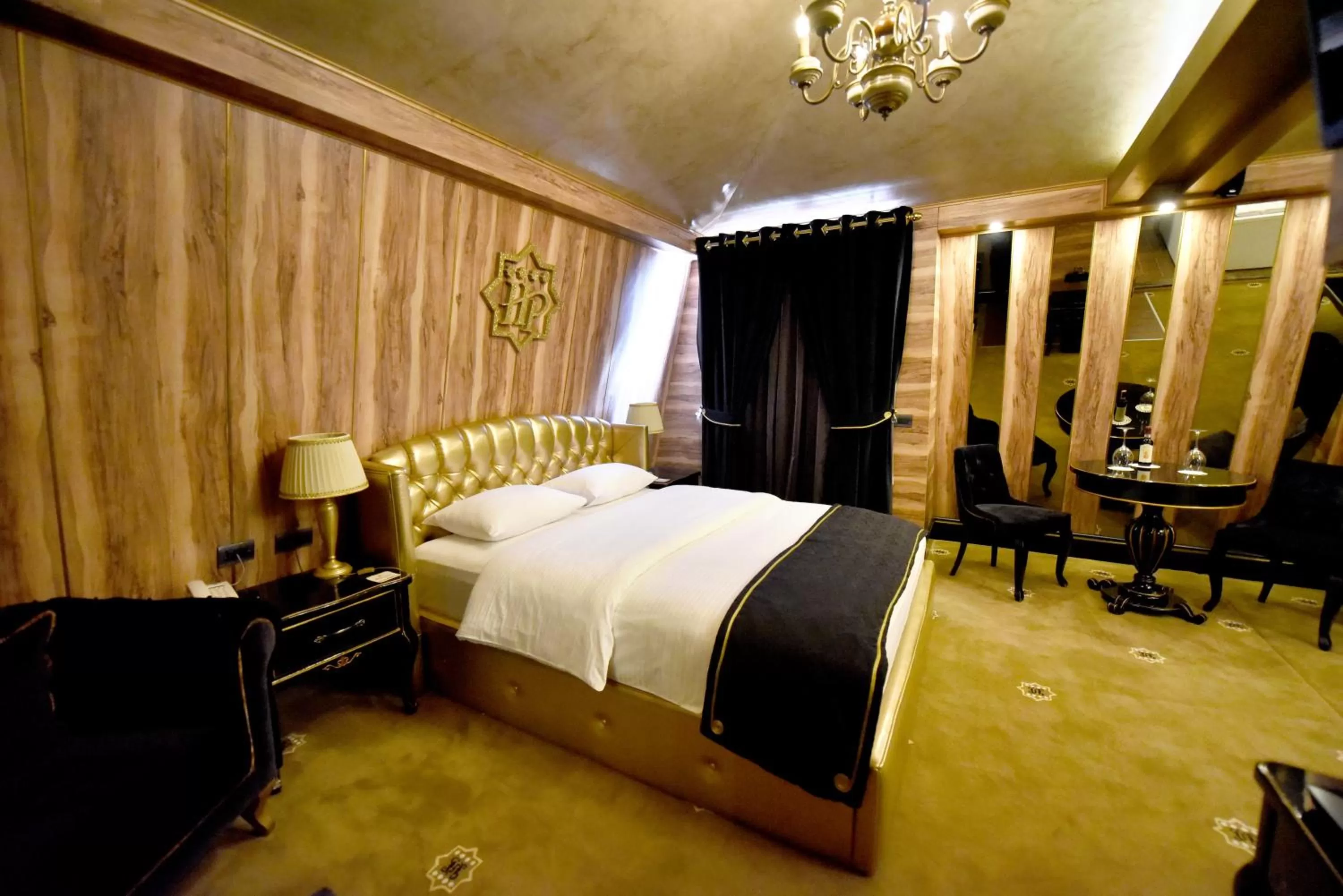 Bedroom in Hotel Hymeti's Palace