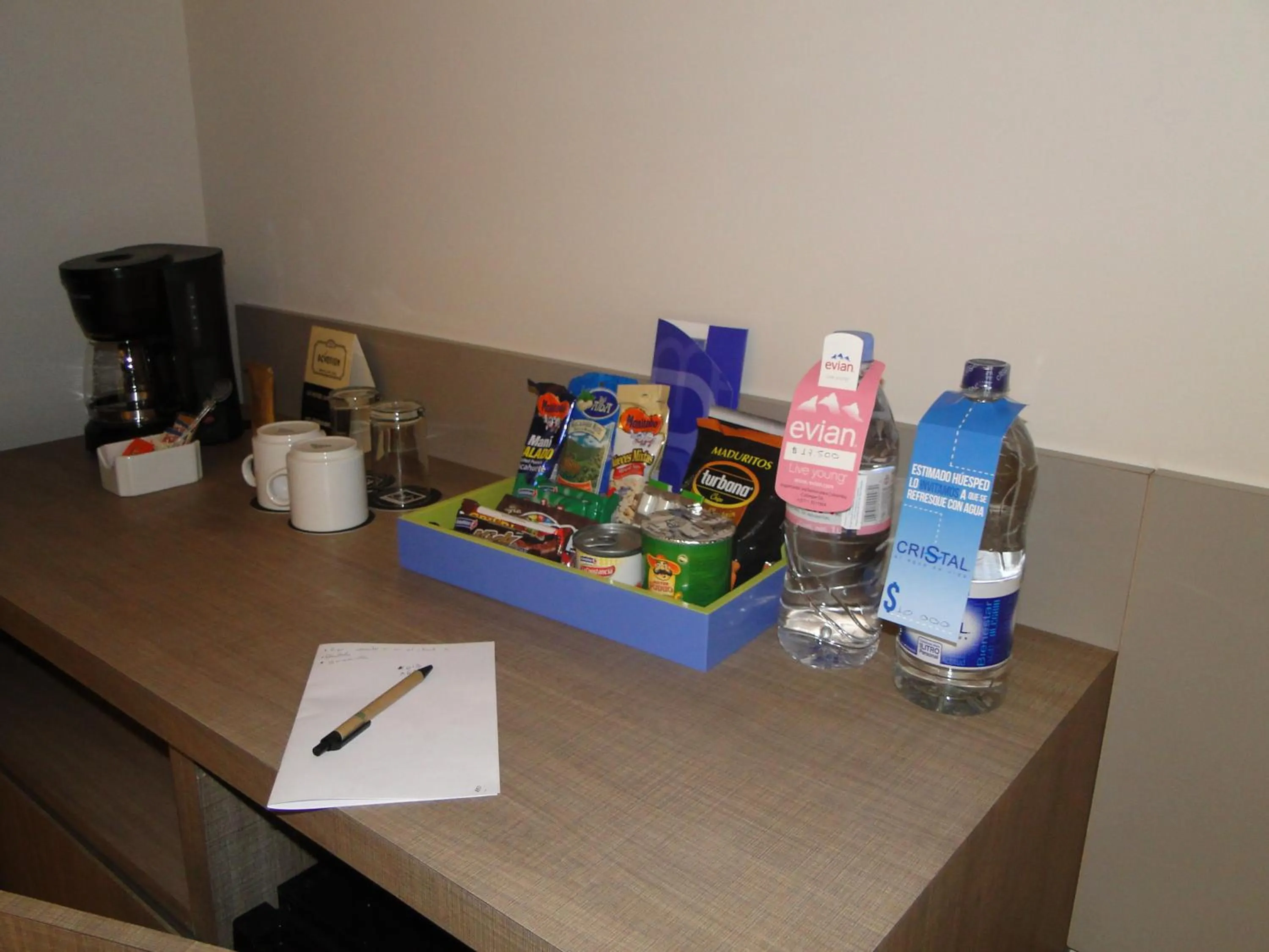 Coffee/tea facilities in Hotel bh Usaquén