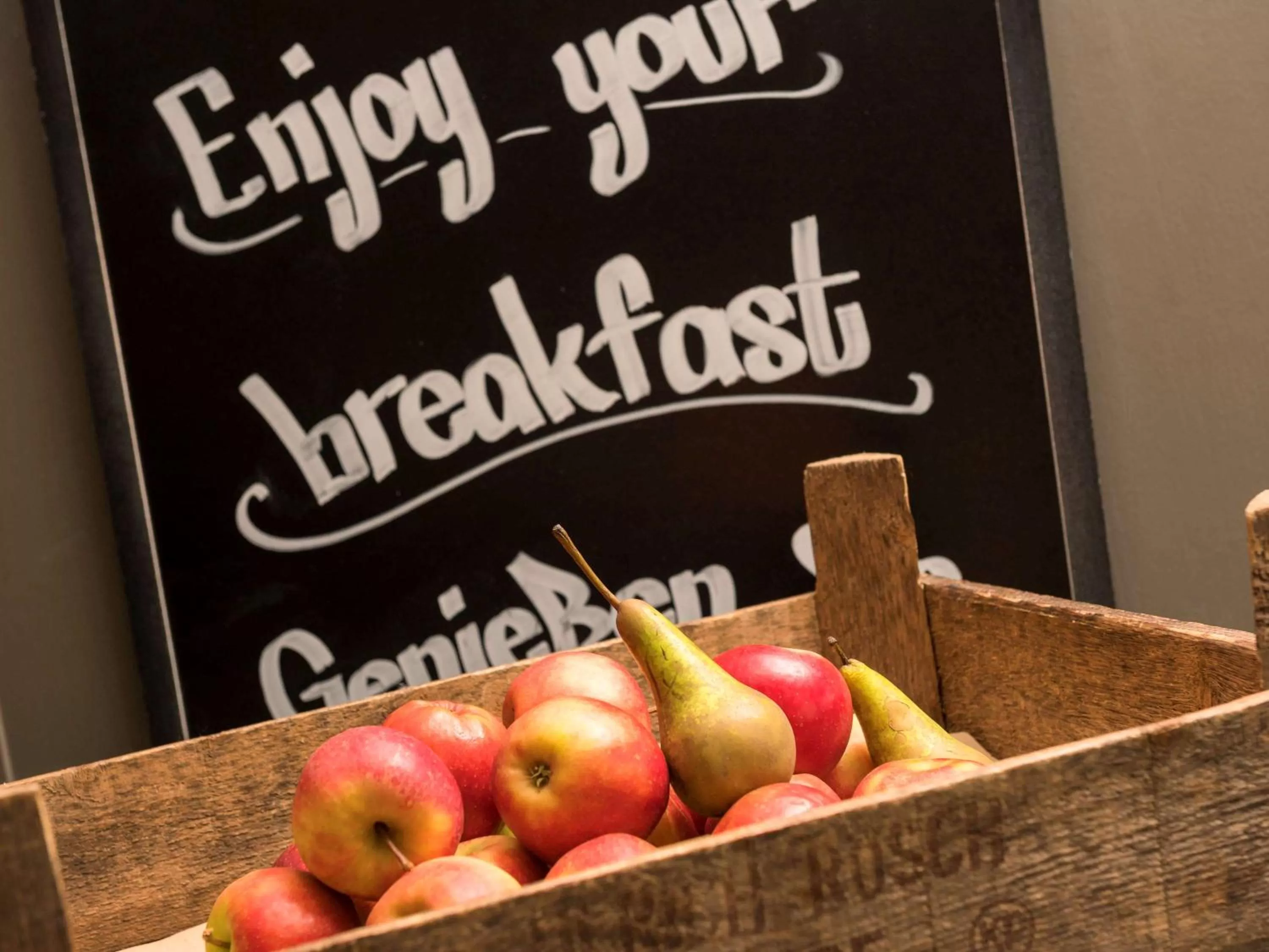 Restaurant/places to eat in ibis Dortmund West