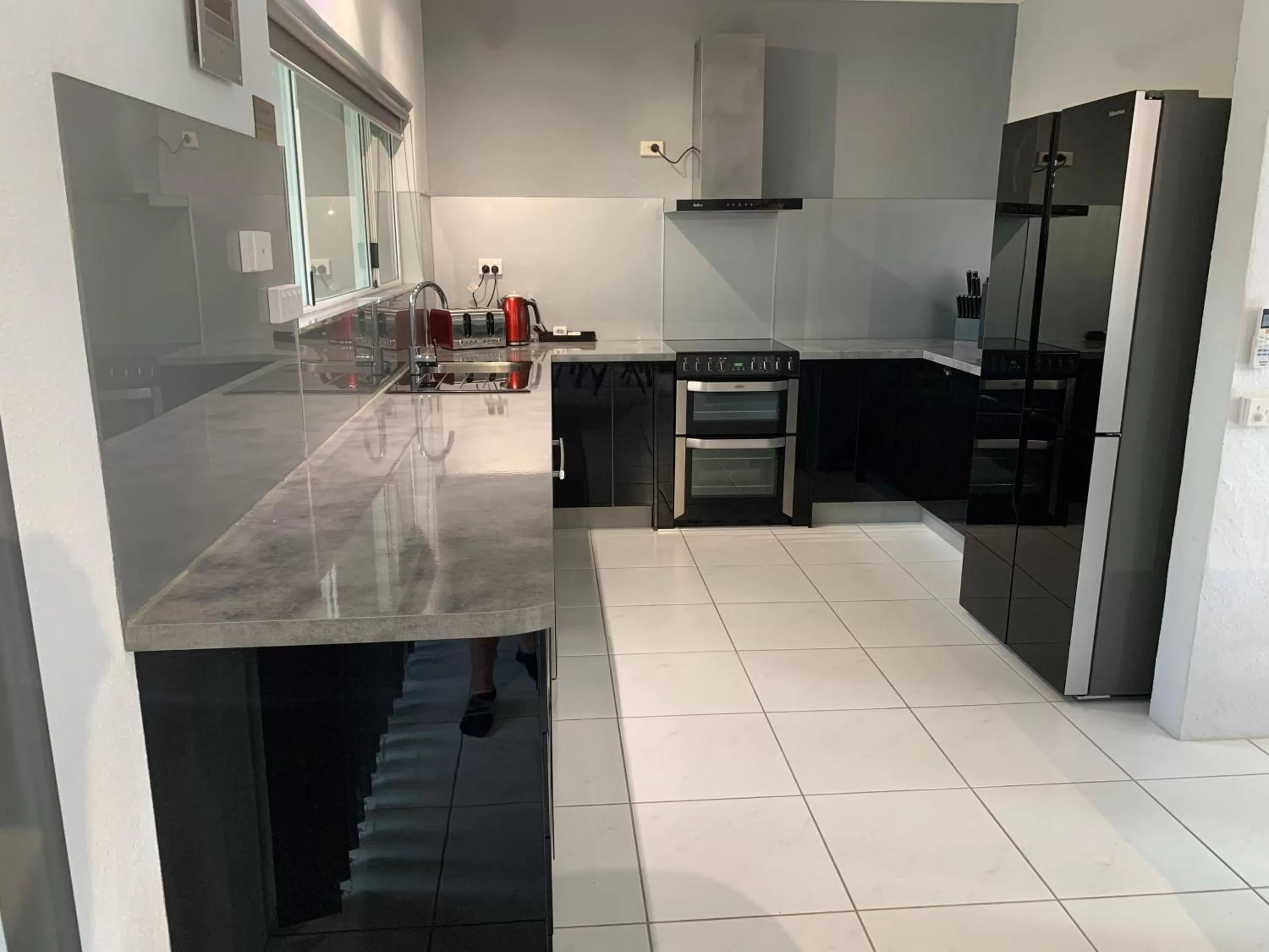 Kitchen or kitchenette in Reef Resort Villas Port Douglas