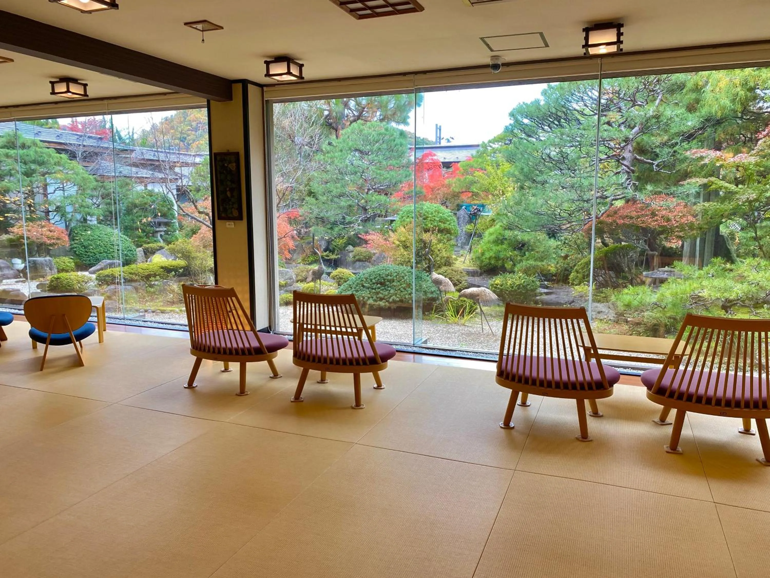 Garden in Hohoemino Kuyufu Tsuruya