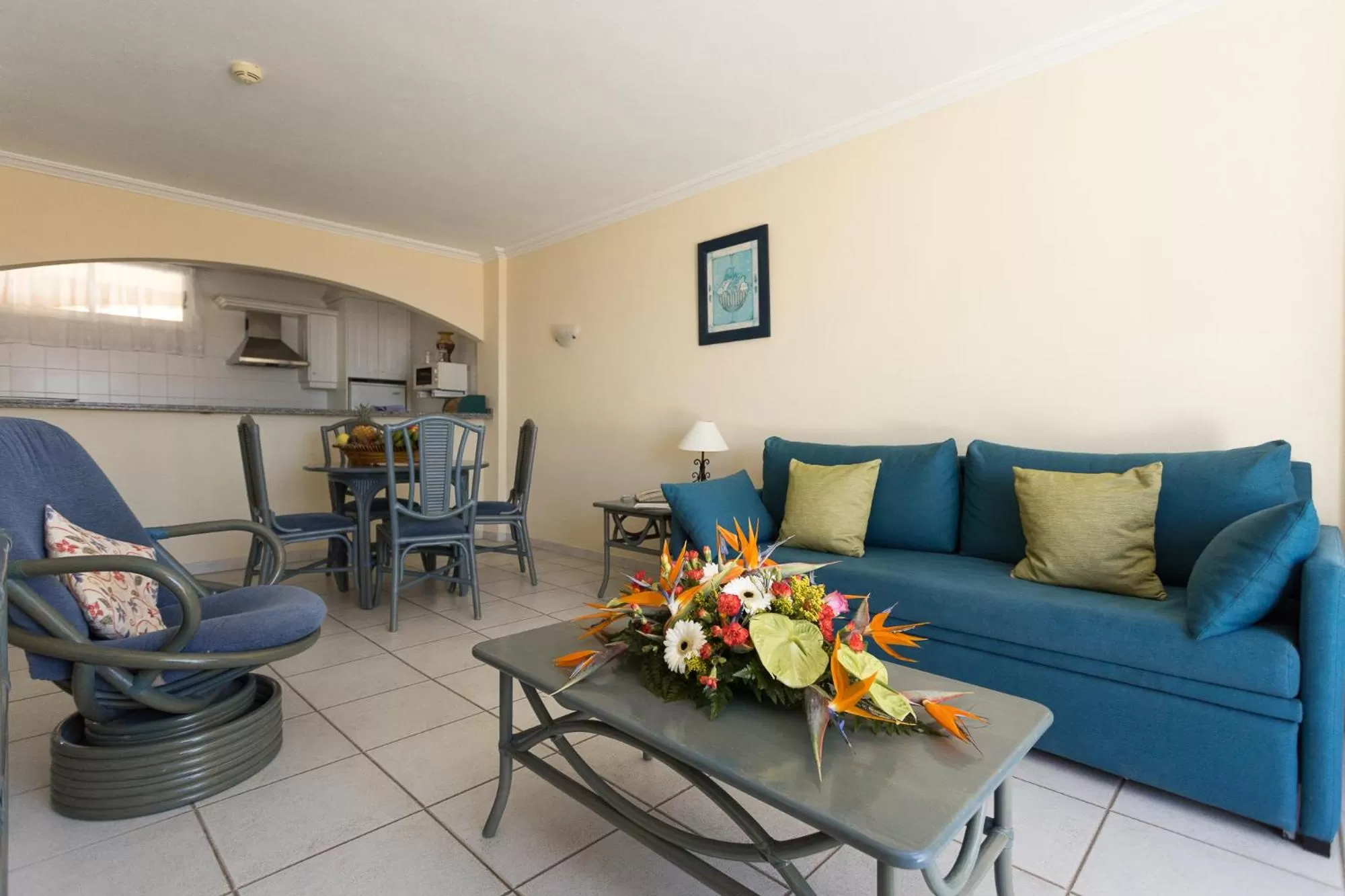 Kitchen or kitchenette in El Marques Palace by Intercorp Group