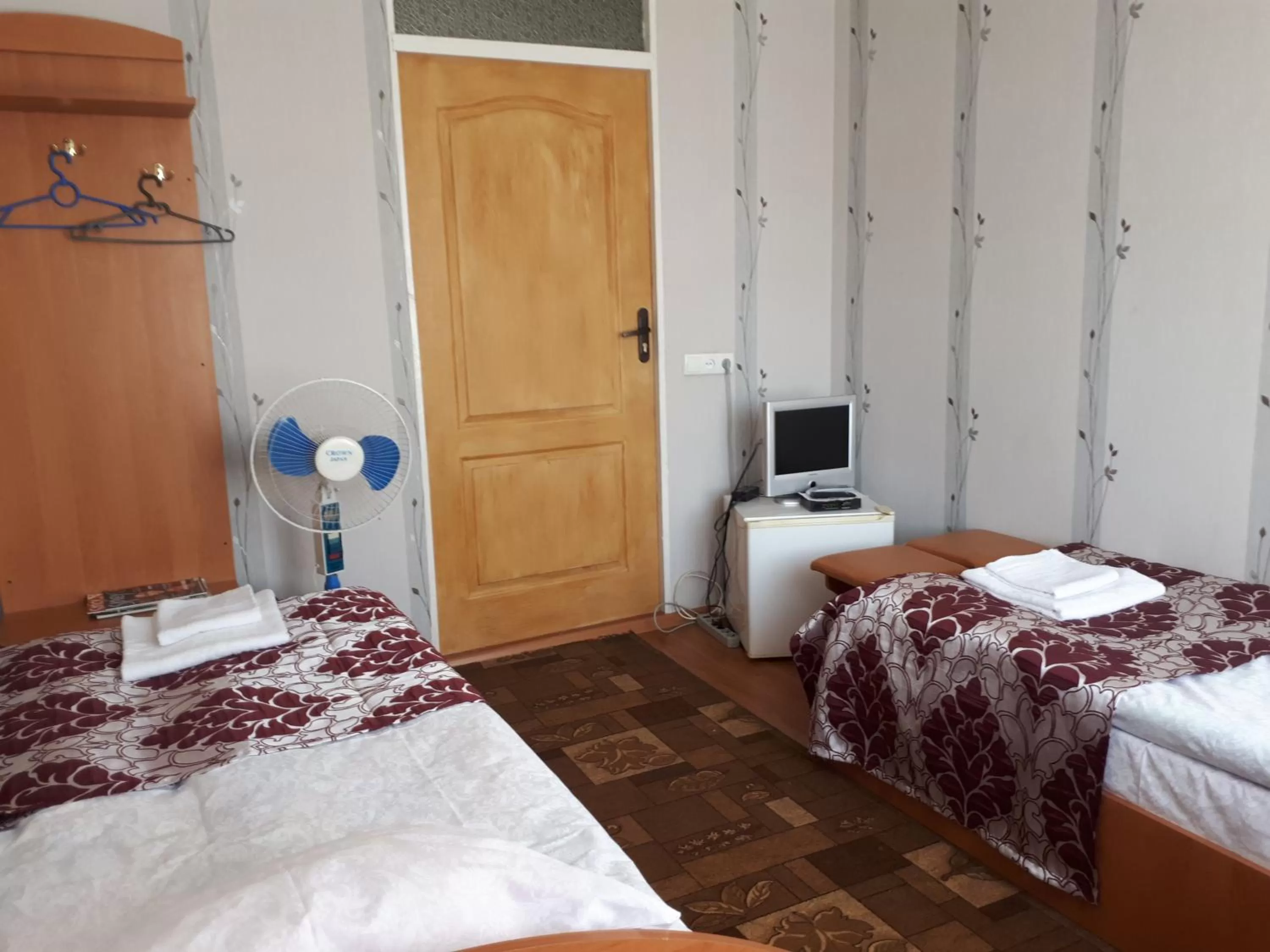 Bedroom, Bed in Hotel Gostynnyi Dvir