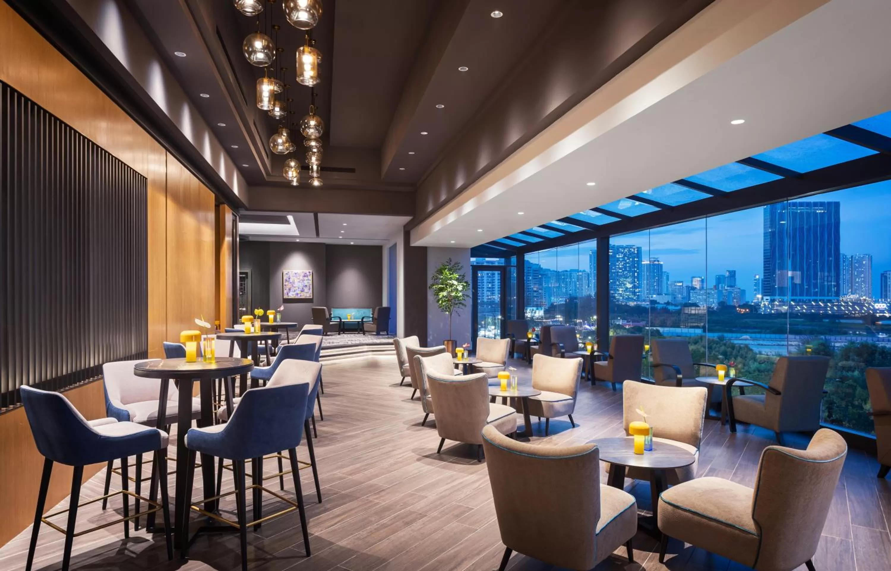 Lounge or bar in G Hotel Gurney