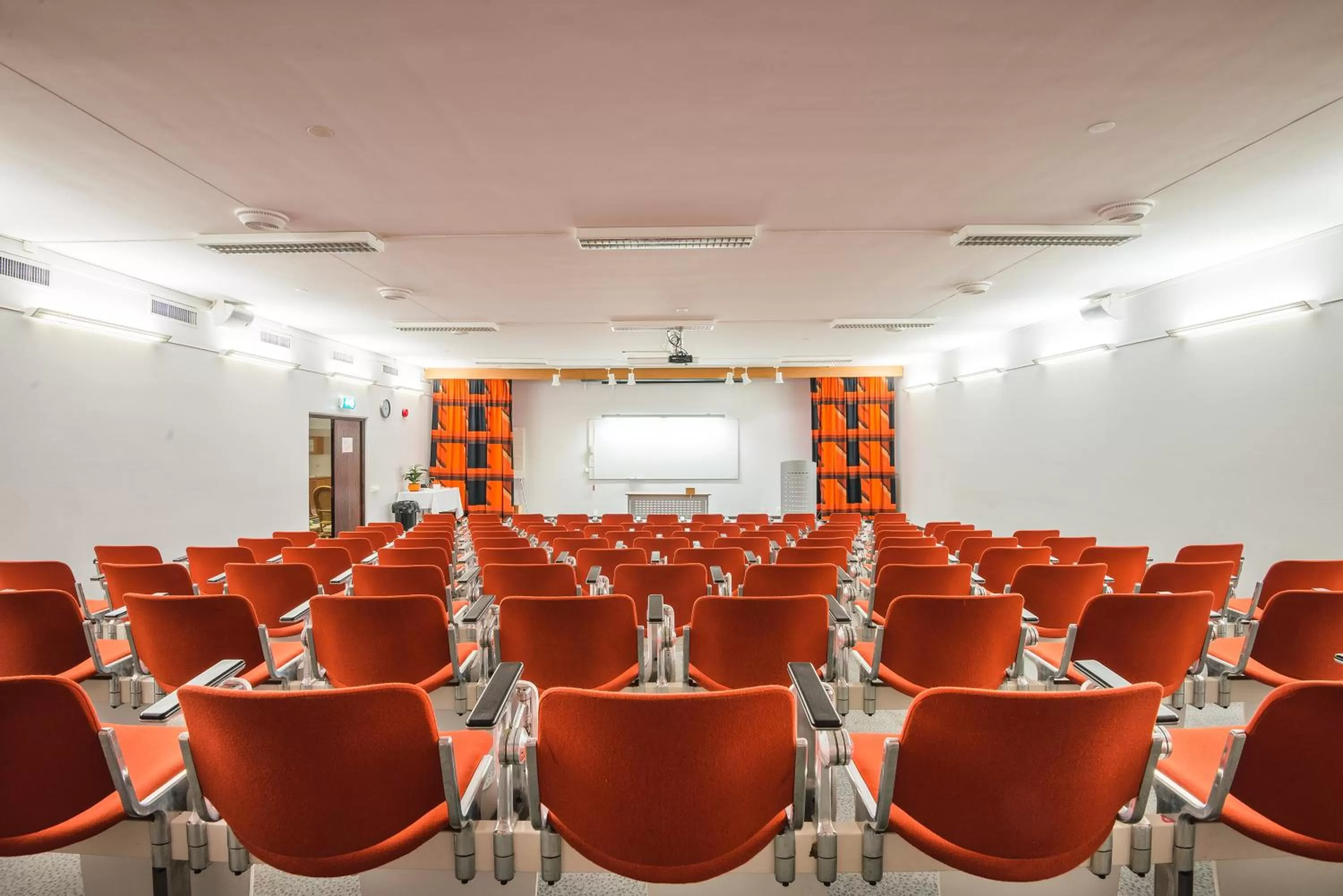 Business facilities in Hotel Bellevue