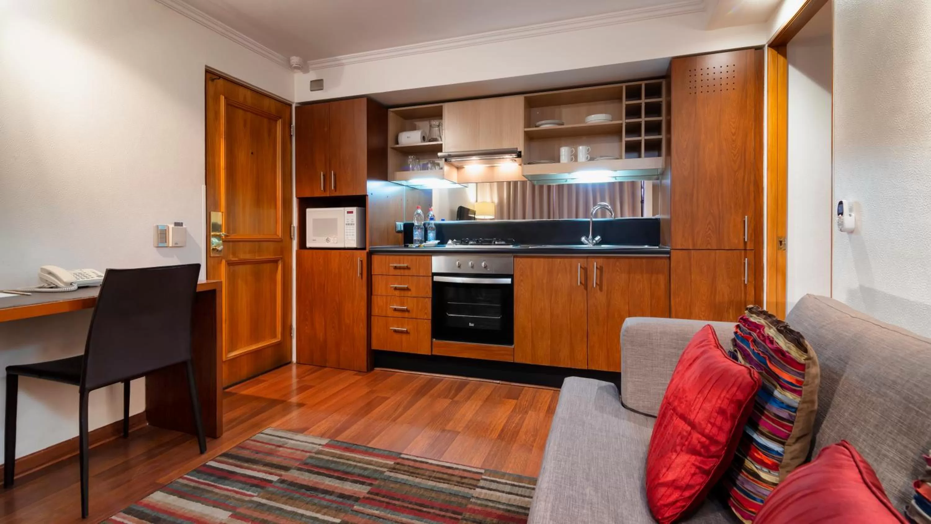 Kitchen or kitchenette in Time Stay - Essential Apartments