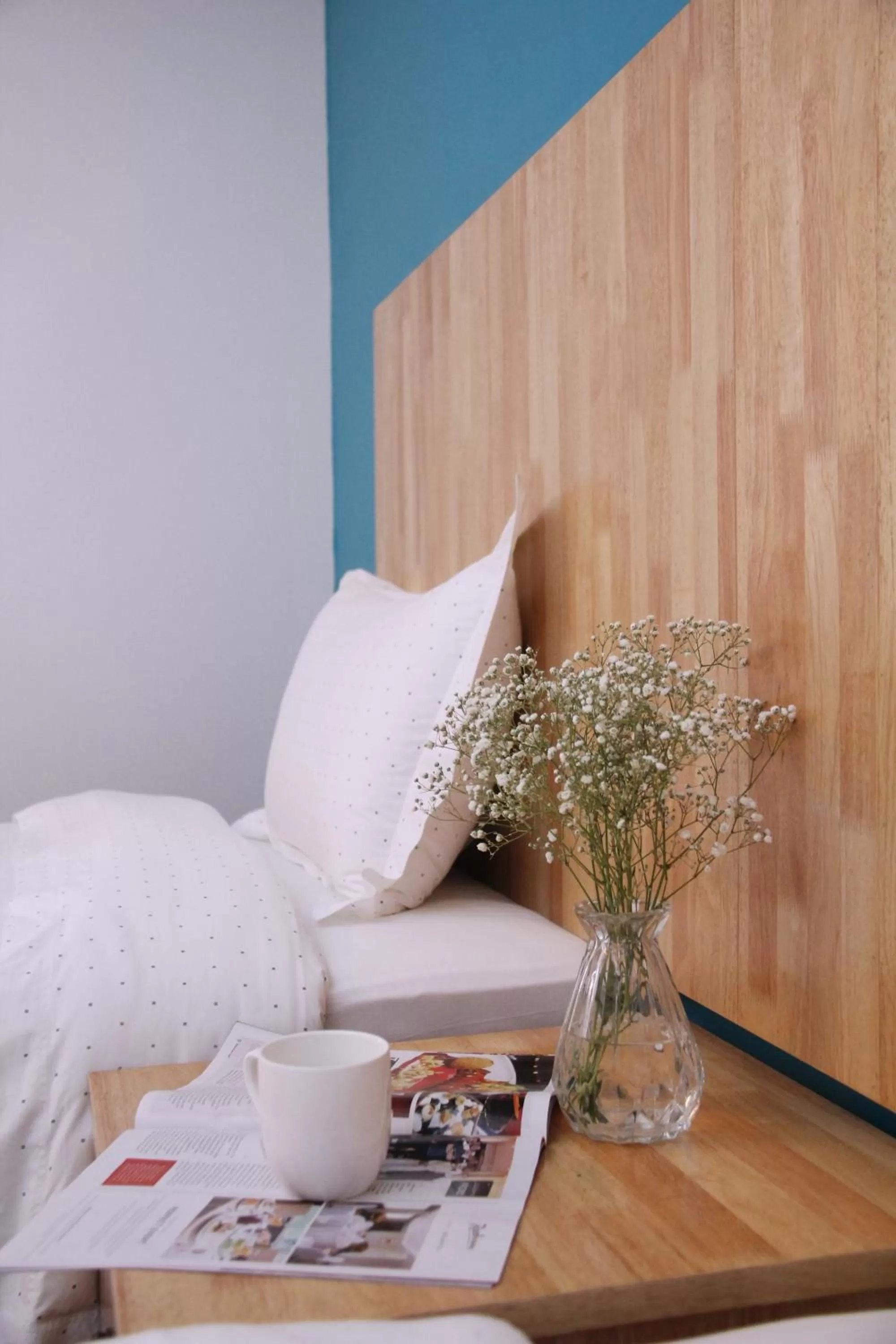 Decorative detail, Bed in 3-Plus Hotel