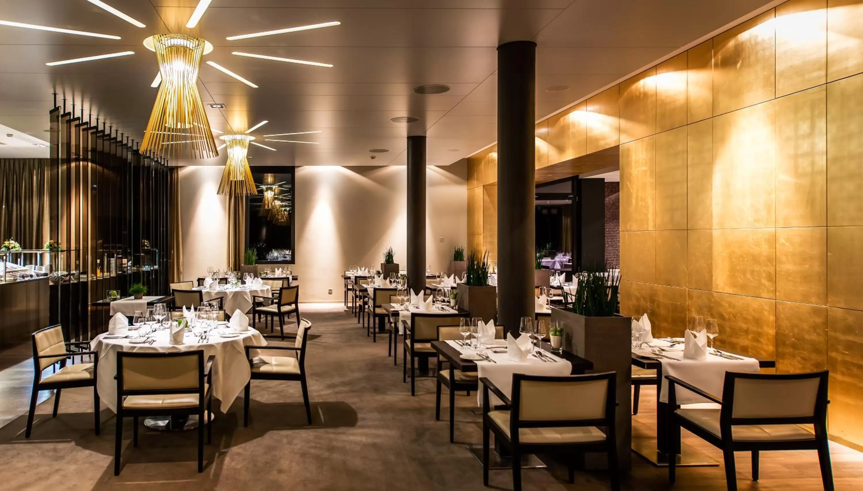 Restaurant/places to eat in Wellnesshotel Golfpanorama