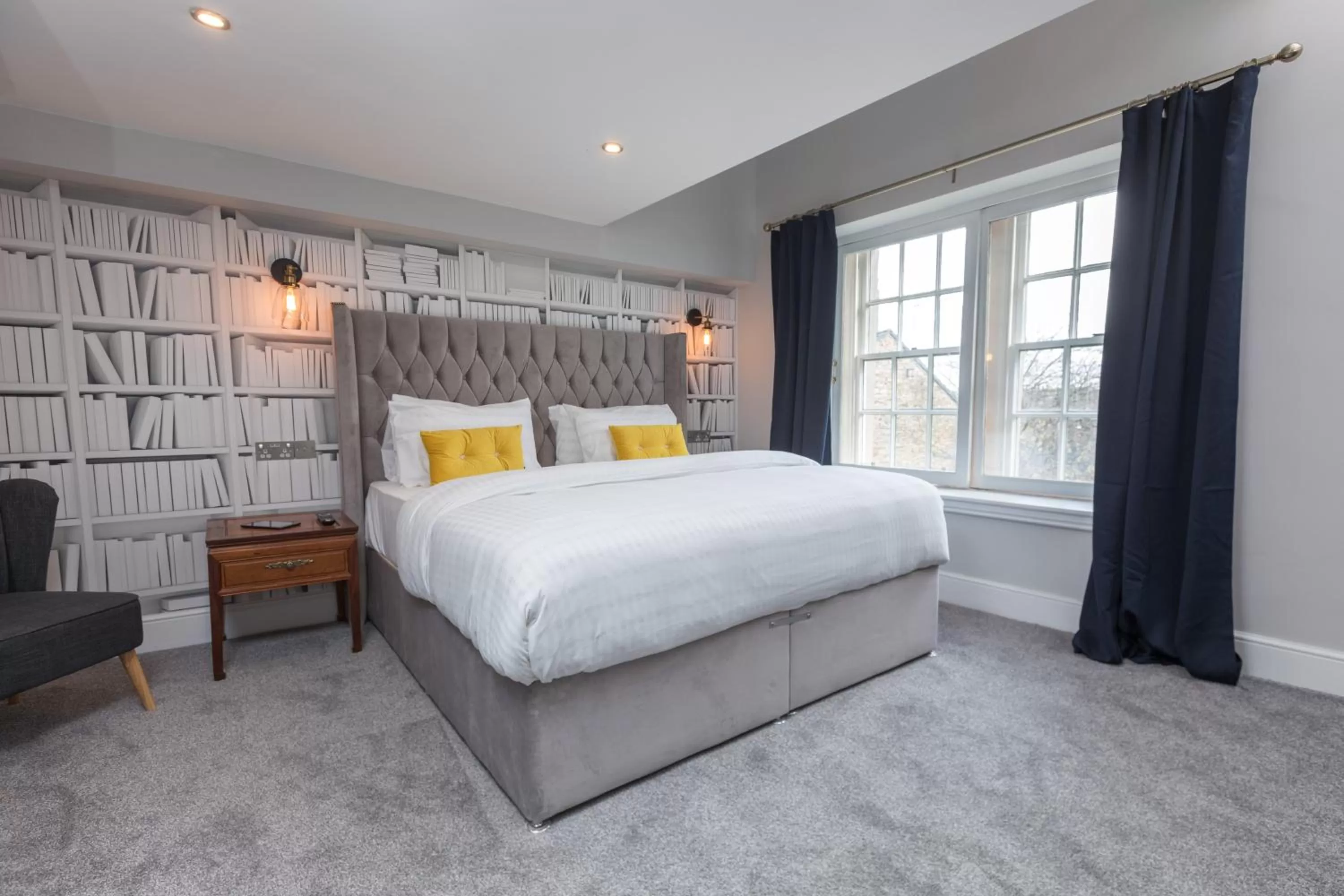 Bedroom, Bed in The Lawrence