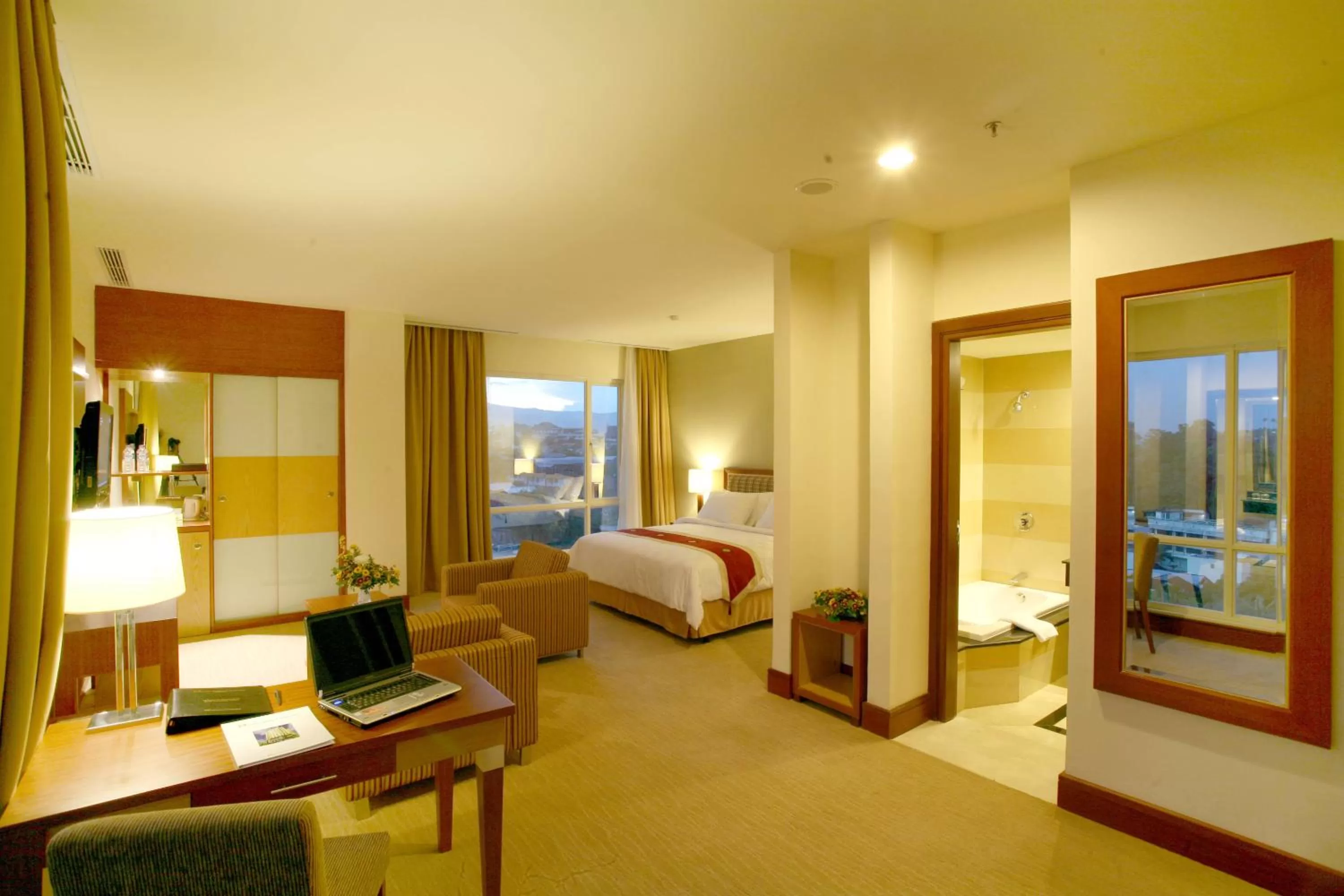 Photo of the whole room, Bed in Swiss-Belhotel Maleosan Manado