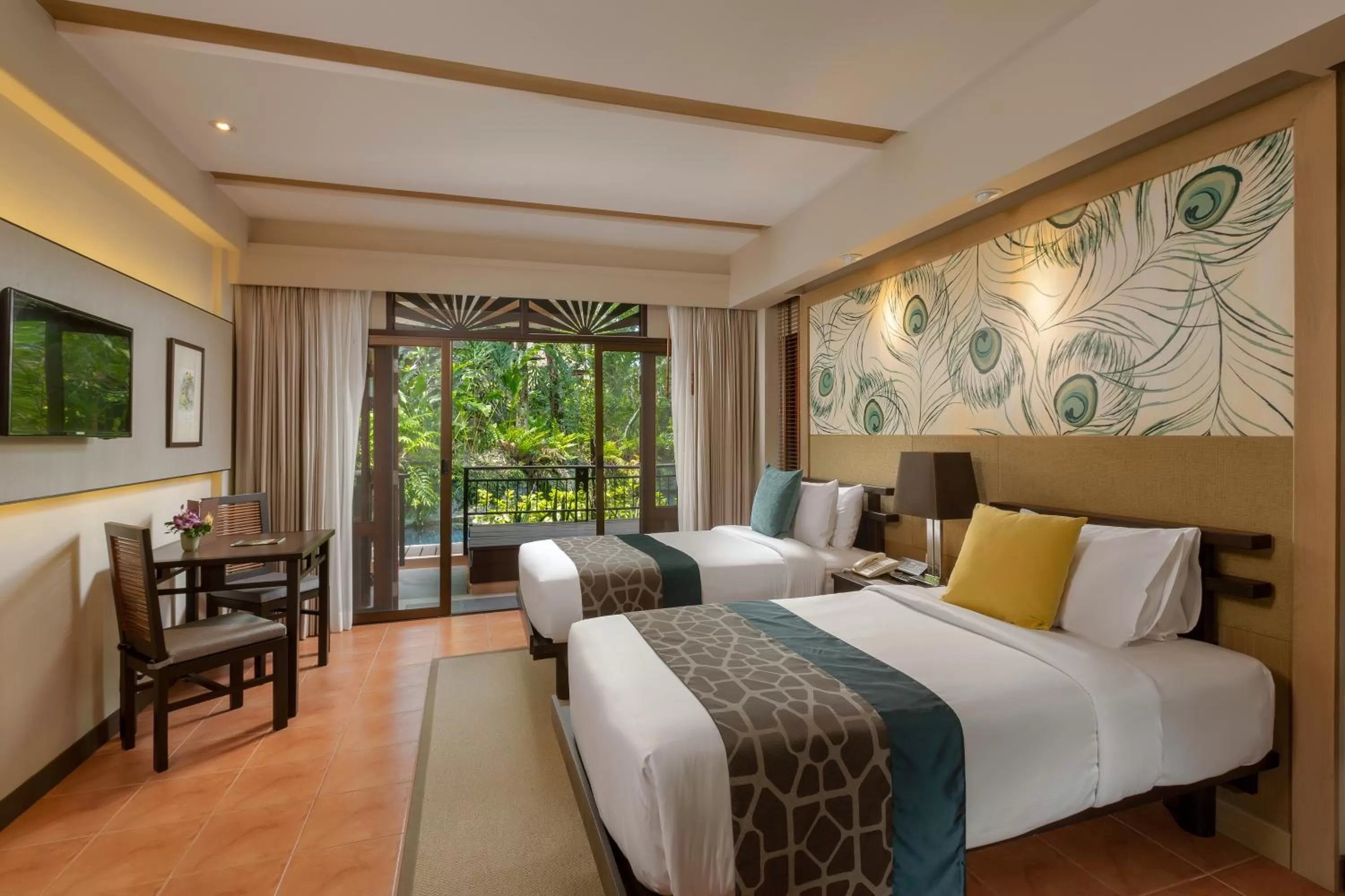 View (from property/room), Bed in Khaolak Merlin Resort