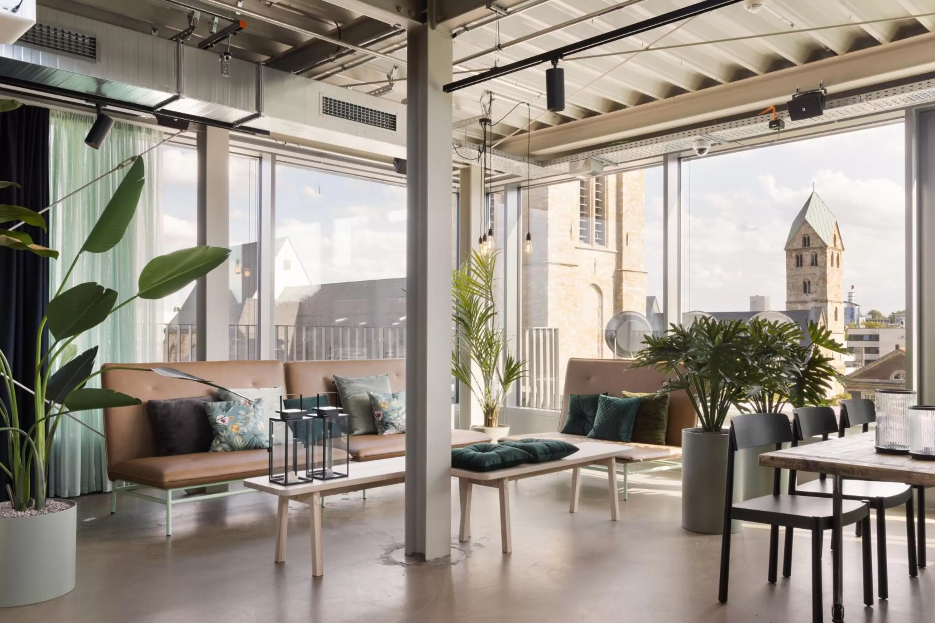 Seating area in Basecamp Hotel Dortmund
