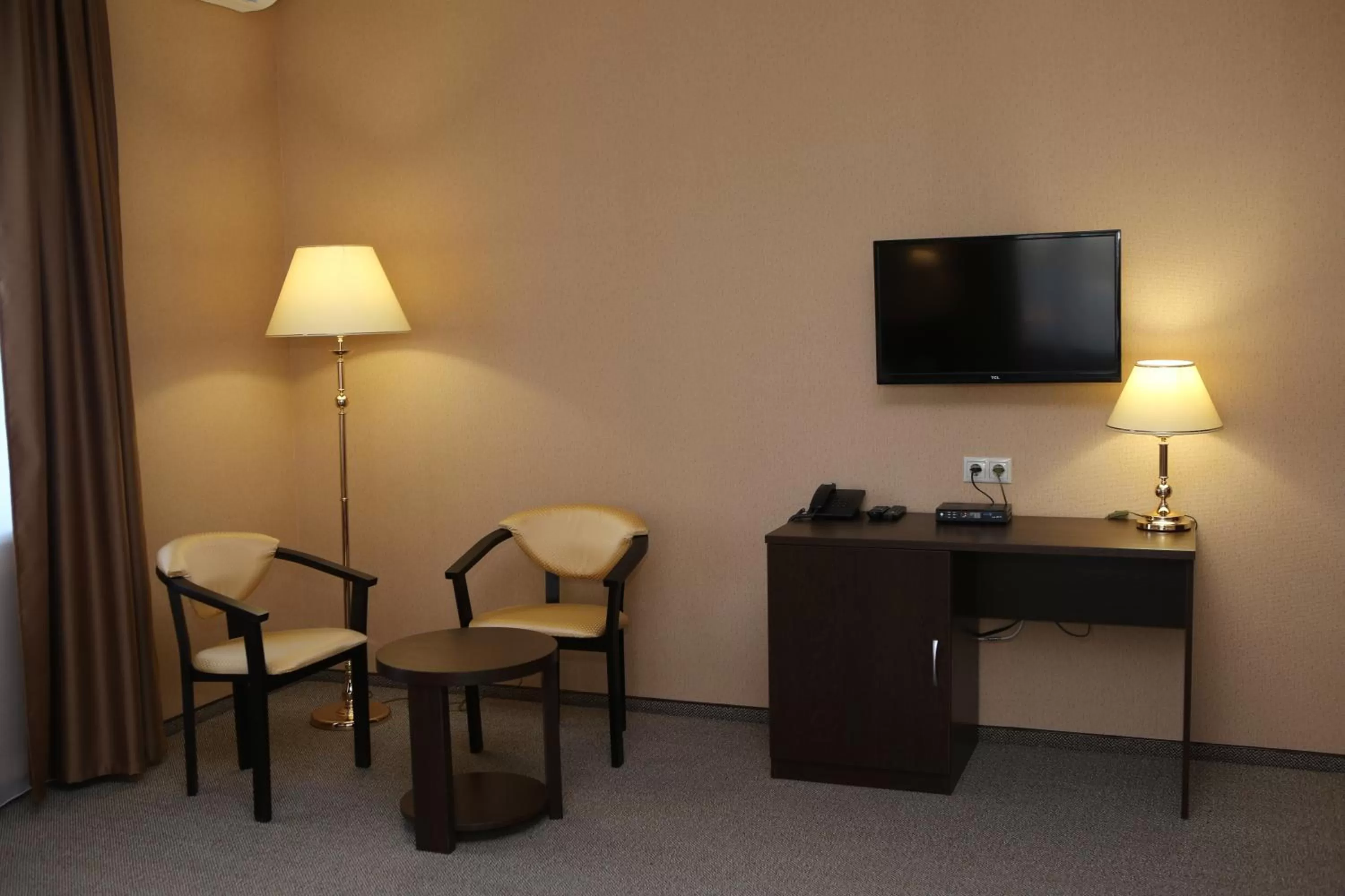 Seating area, TV/Entertainment Center in Hotel Aner