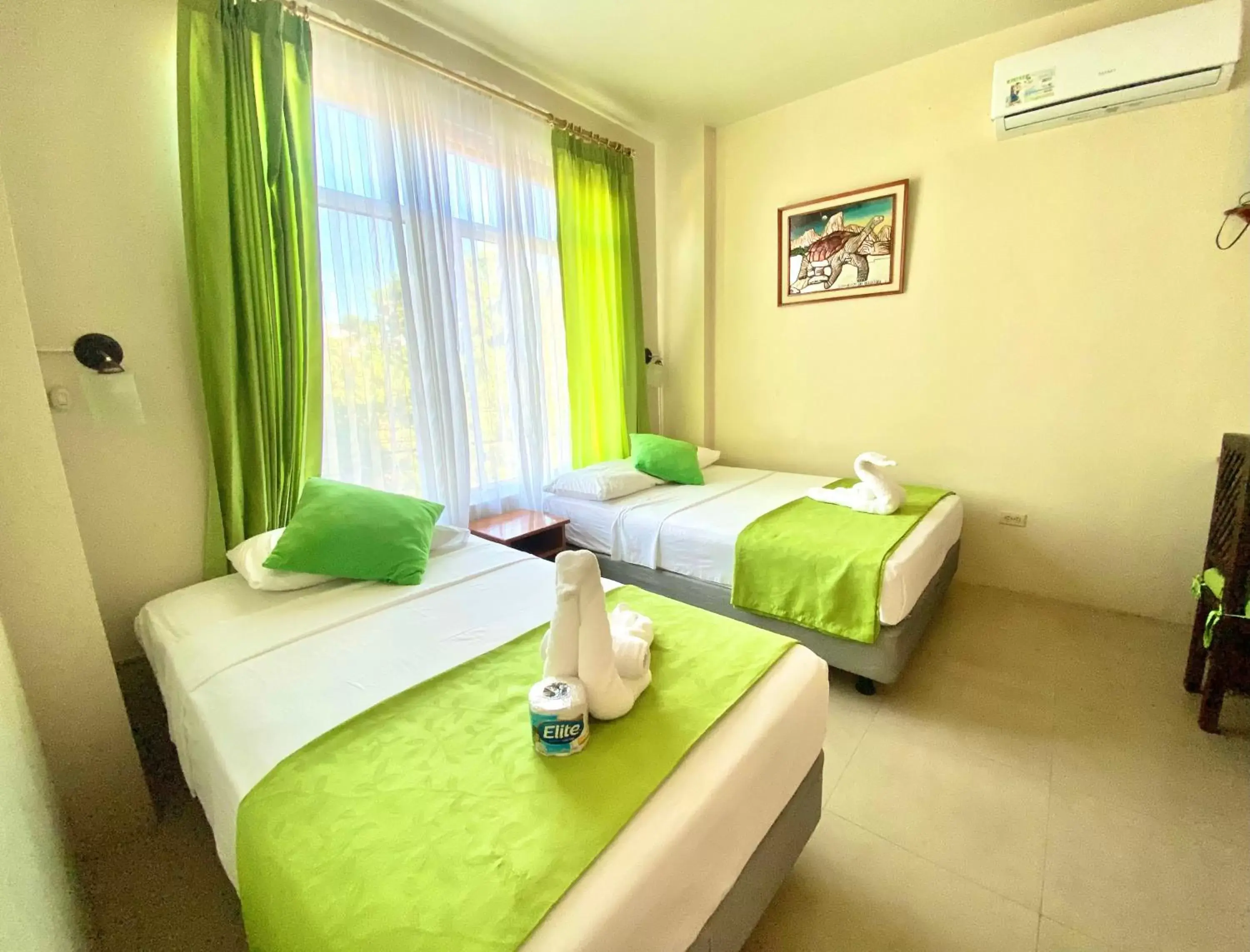 Basic Triple Room in El Rincón de George Basic Triple Room in El Rincón de George