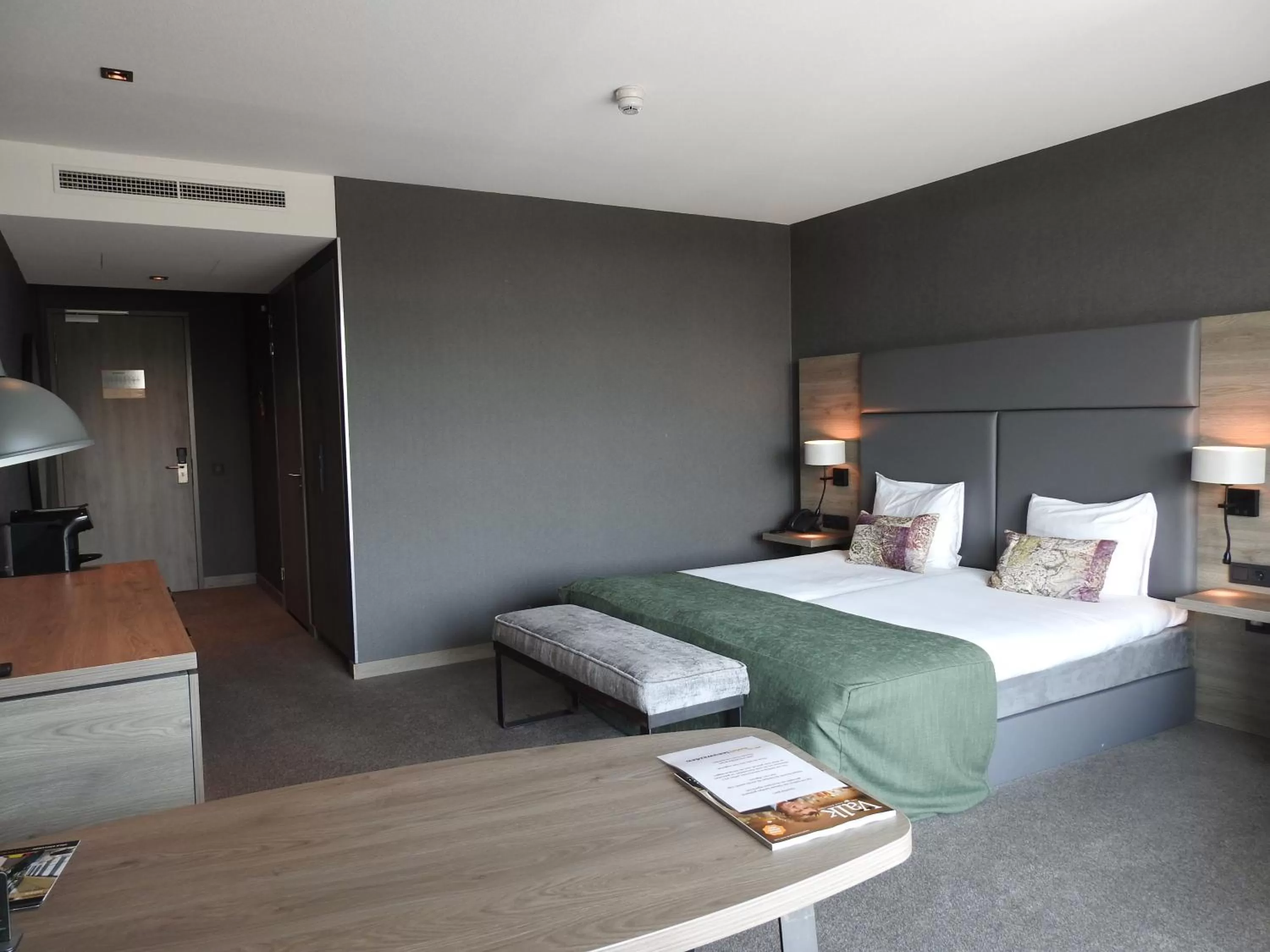 Bed in Van der Valk Hotel Leeuwarden