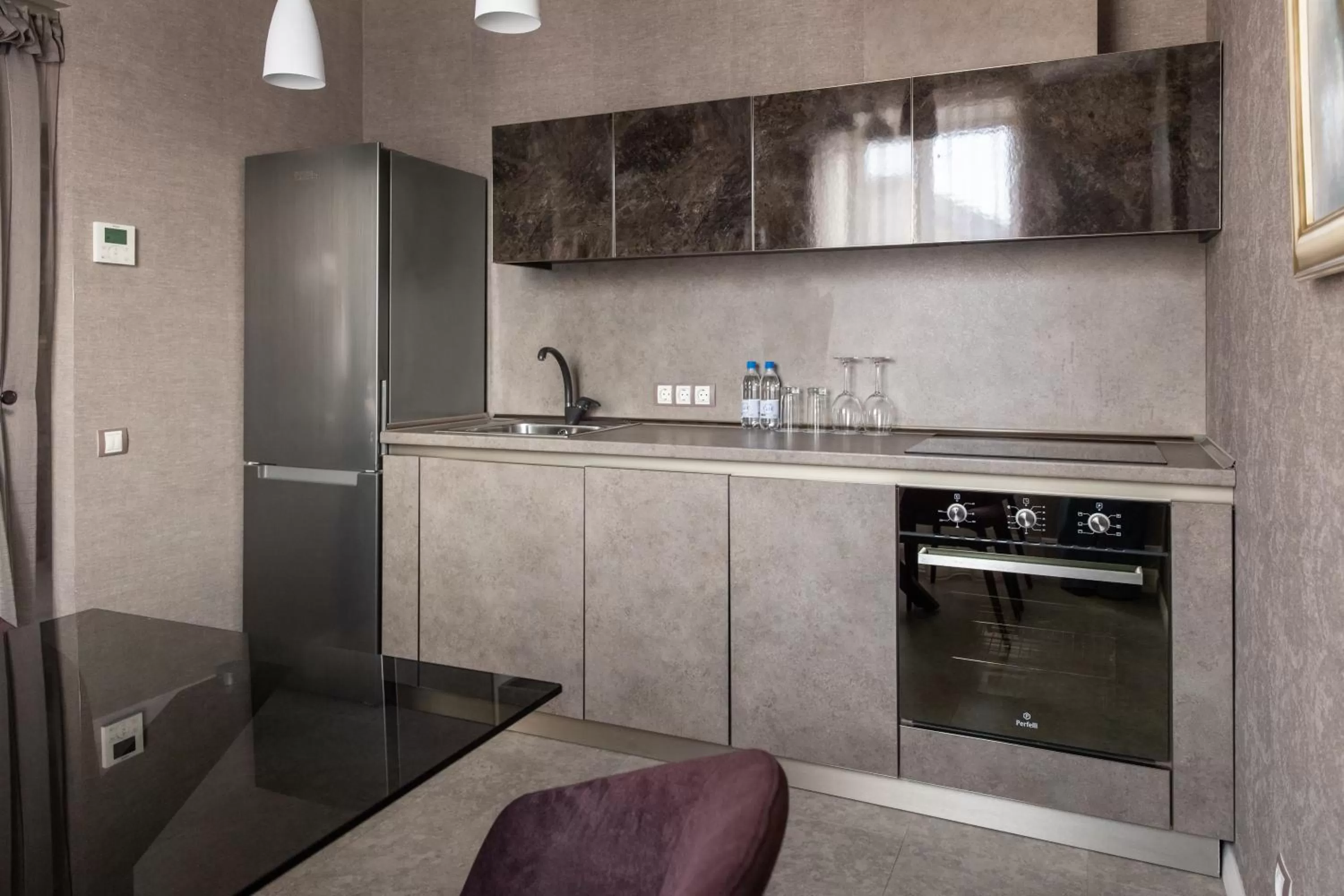 Kitchen or kitchenette, Kitchen/Kitchenette in Hotel "Mandarin Clubhouse"