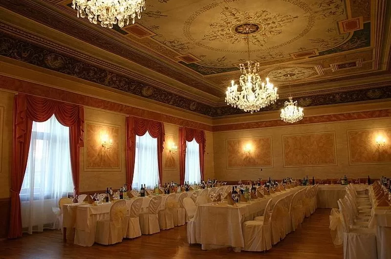 Restaurant/places to eat, Banquet Facilities in Hotel Jelen