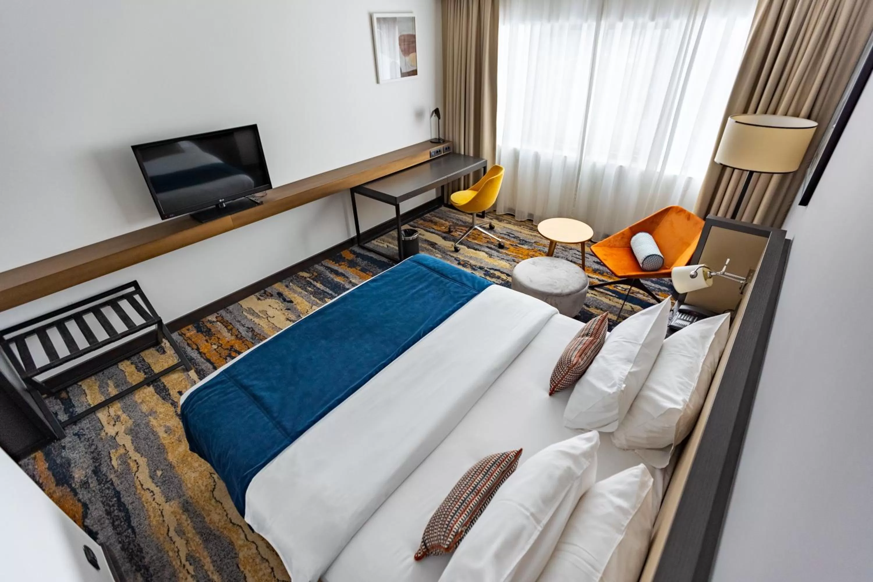 Photo of the whole room, Bed in Crowne Plaza Belgrade by IHG