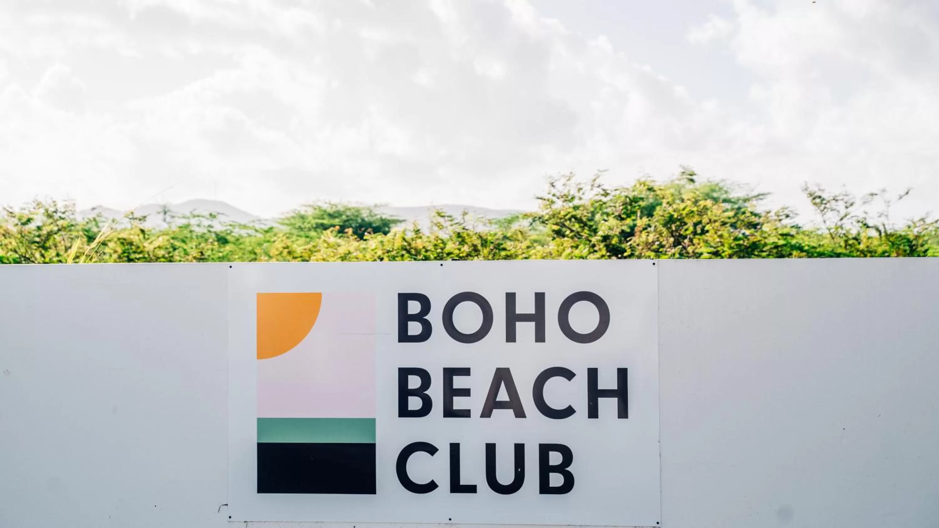 Logo/Certificate/Sign in BOHO Beach Club
