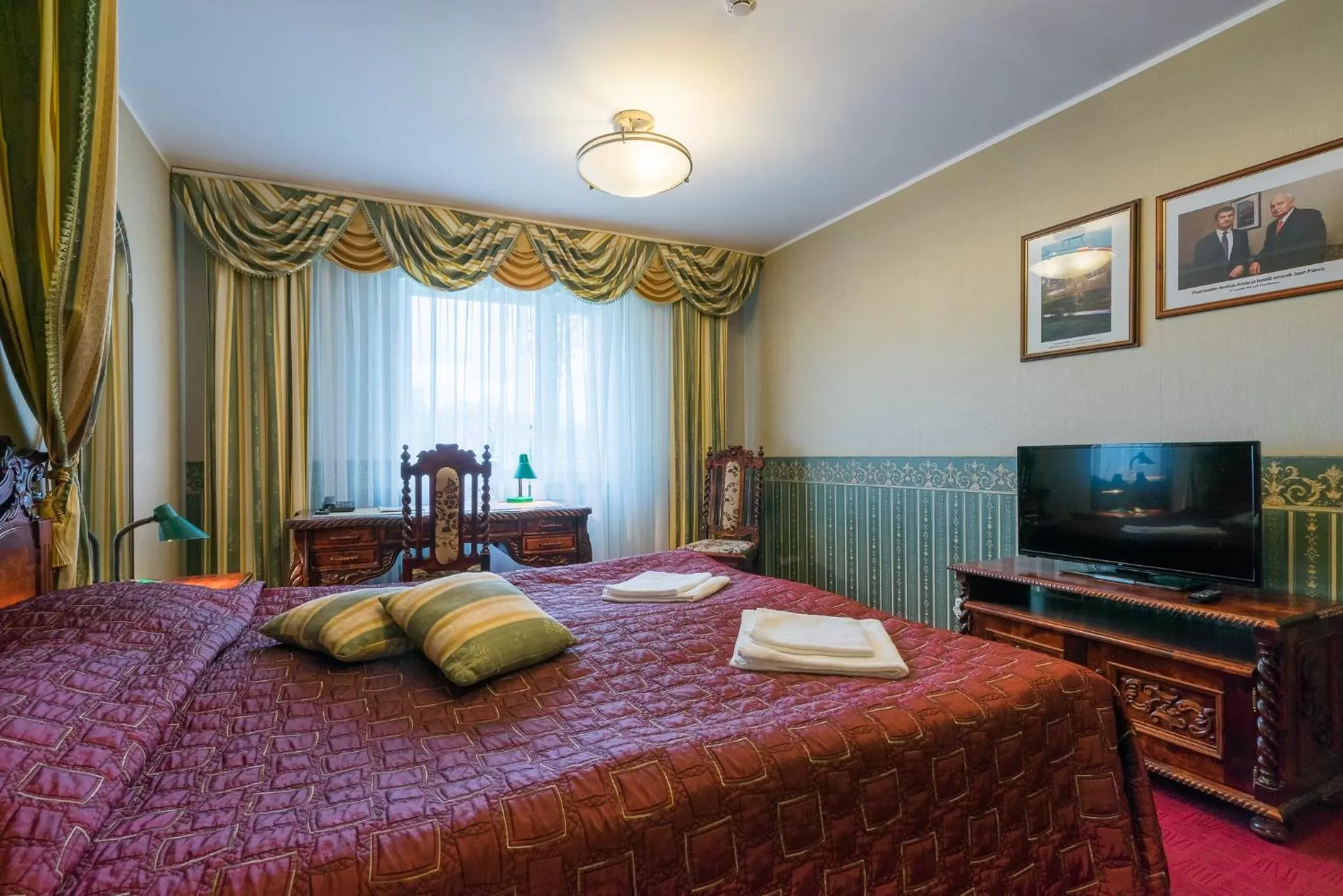 Standard Queen Room in Päeva Villa