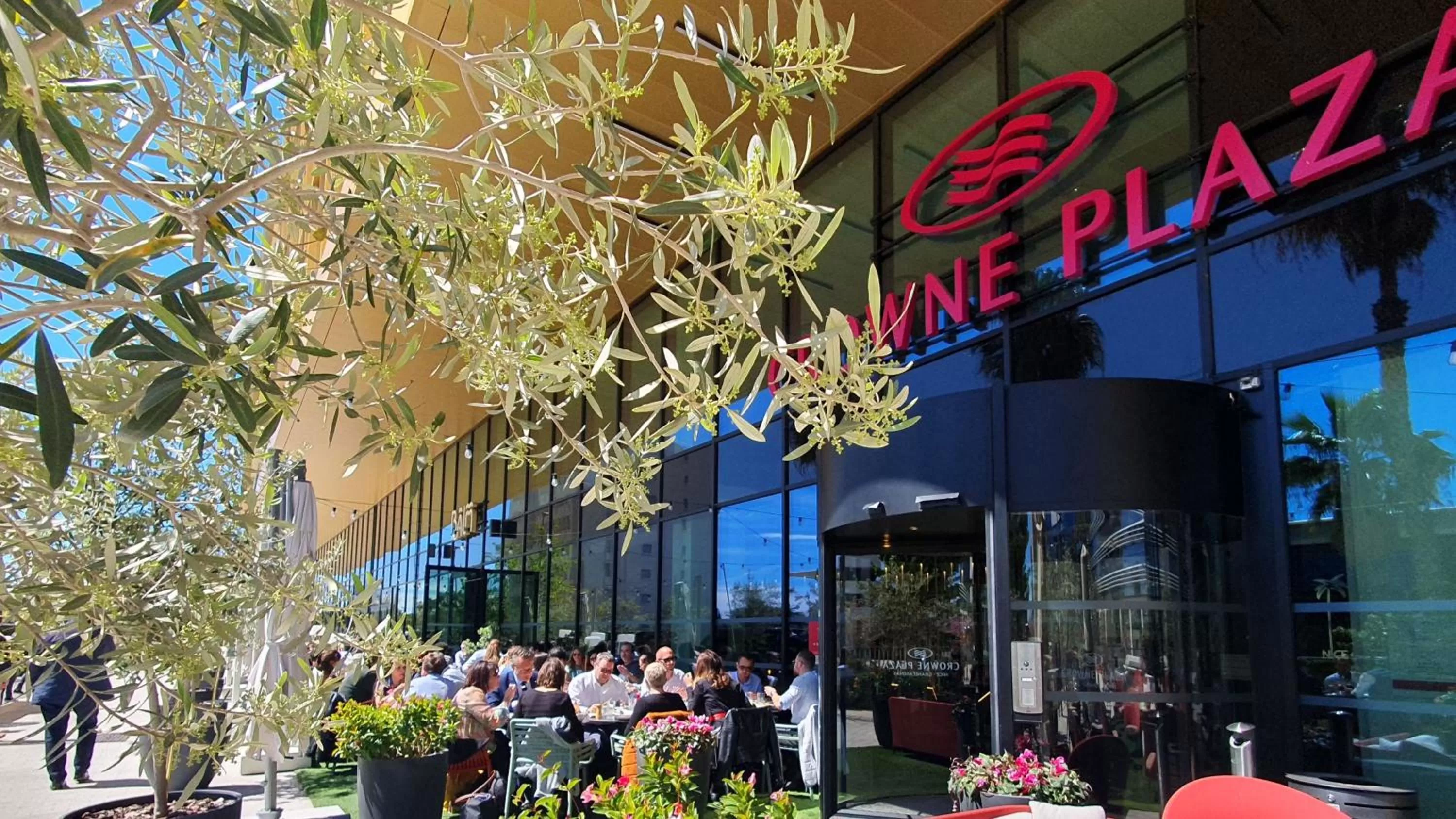 Property building in Crowne Plaza - Nice - Grand Arenas by IHG