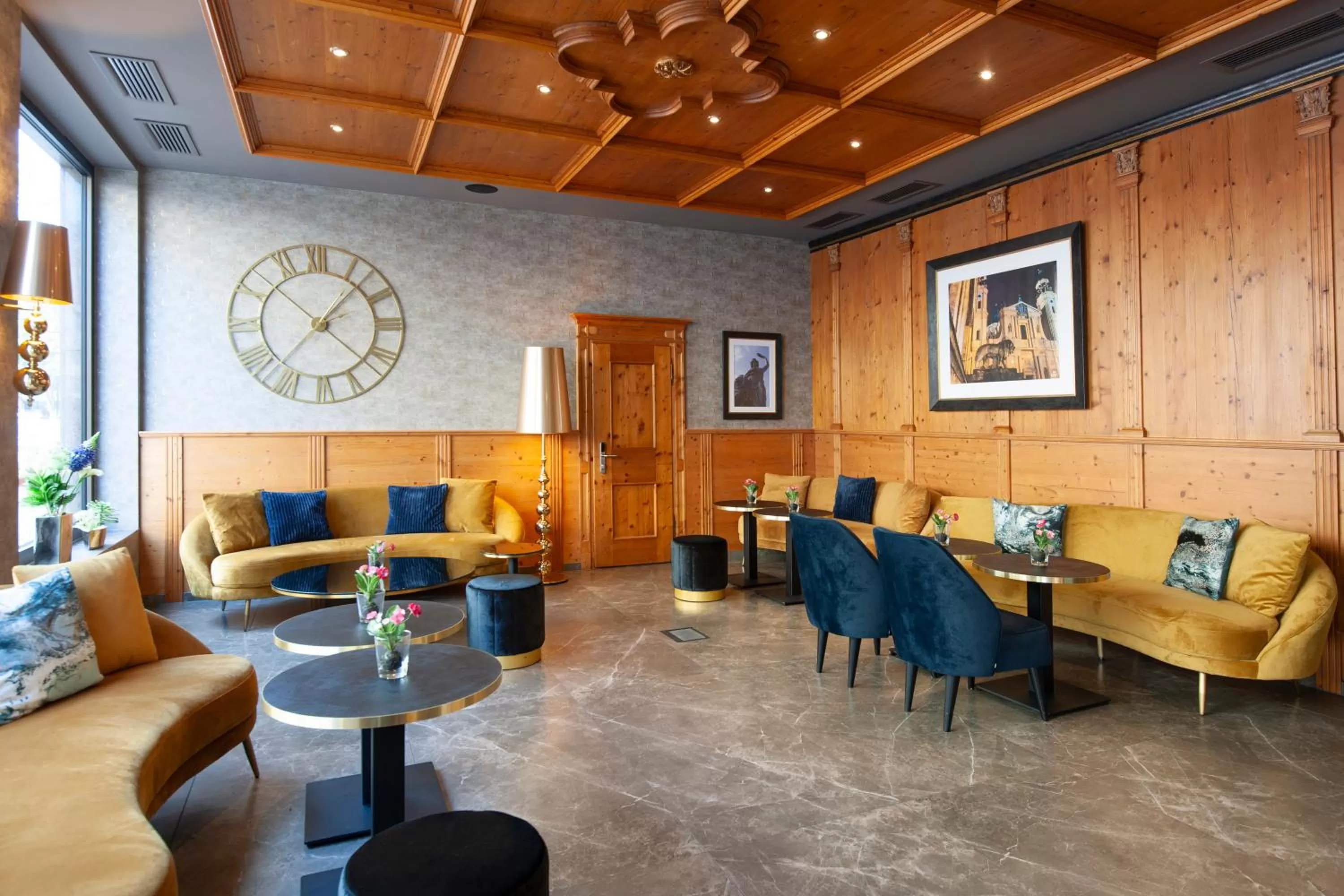 Seating area in KING's Hotel First