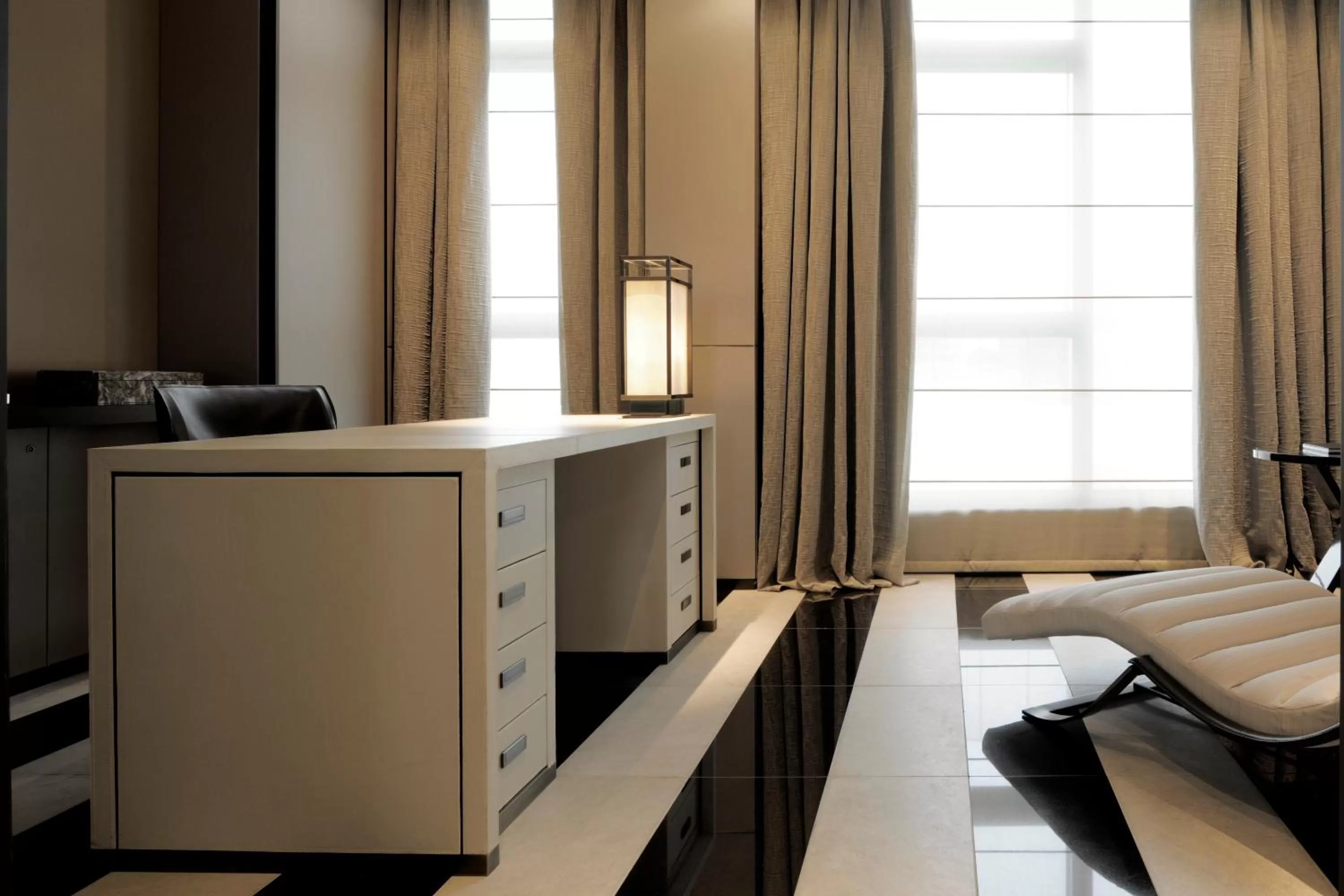 Seating area, Bed in Armani Hotel Milano