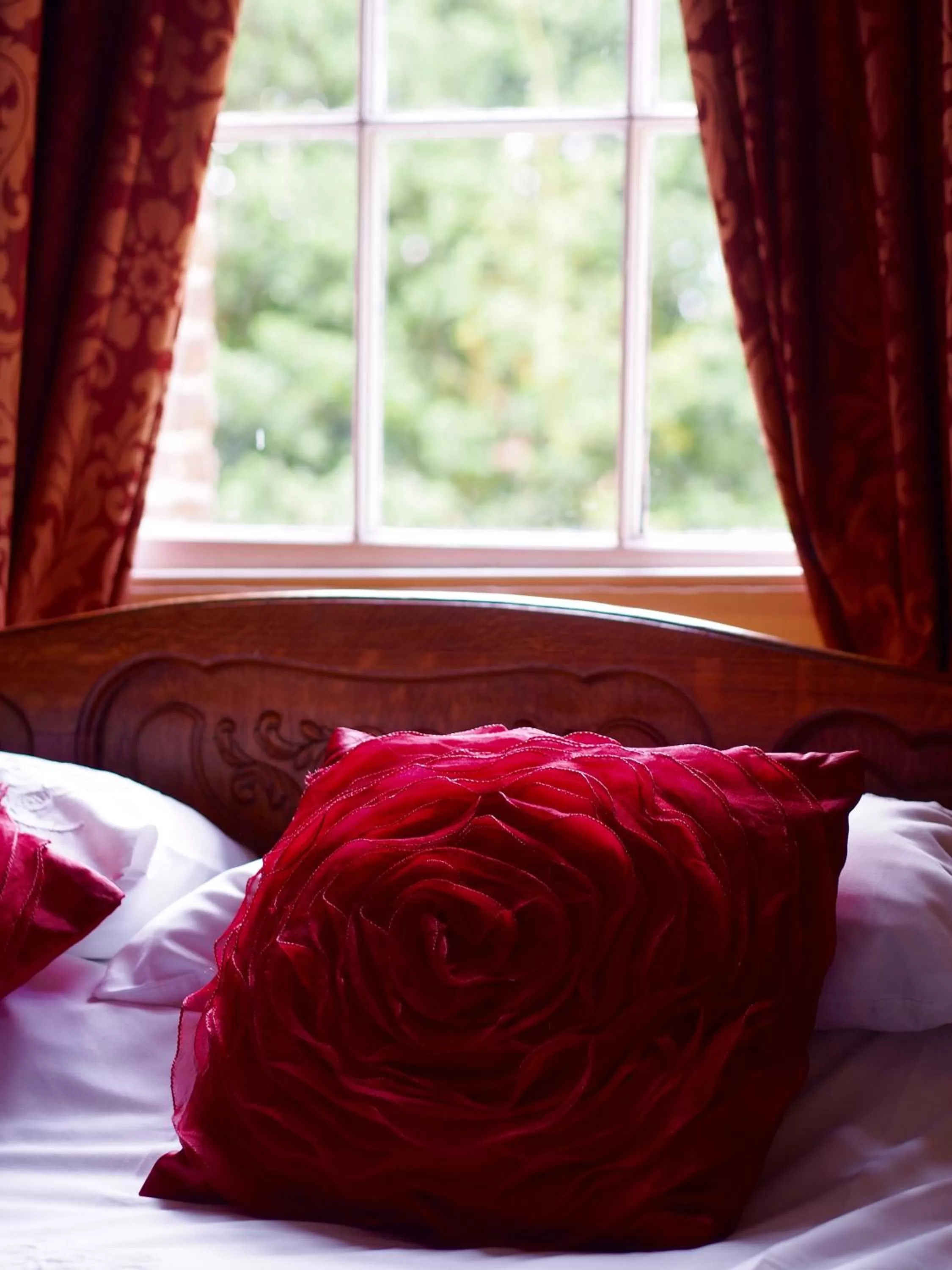 Bedroom, Bed in Wrangham House