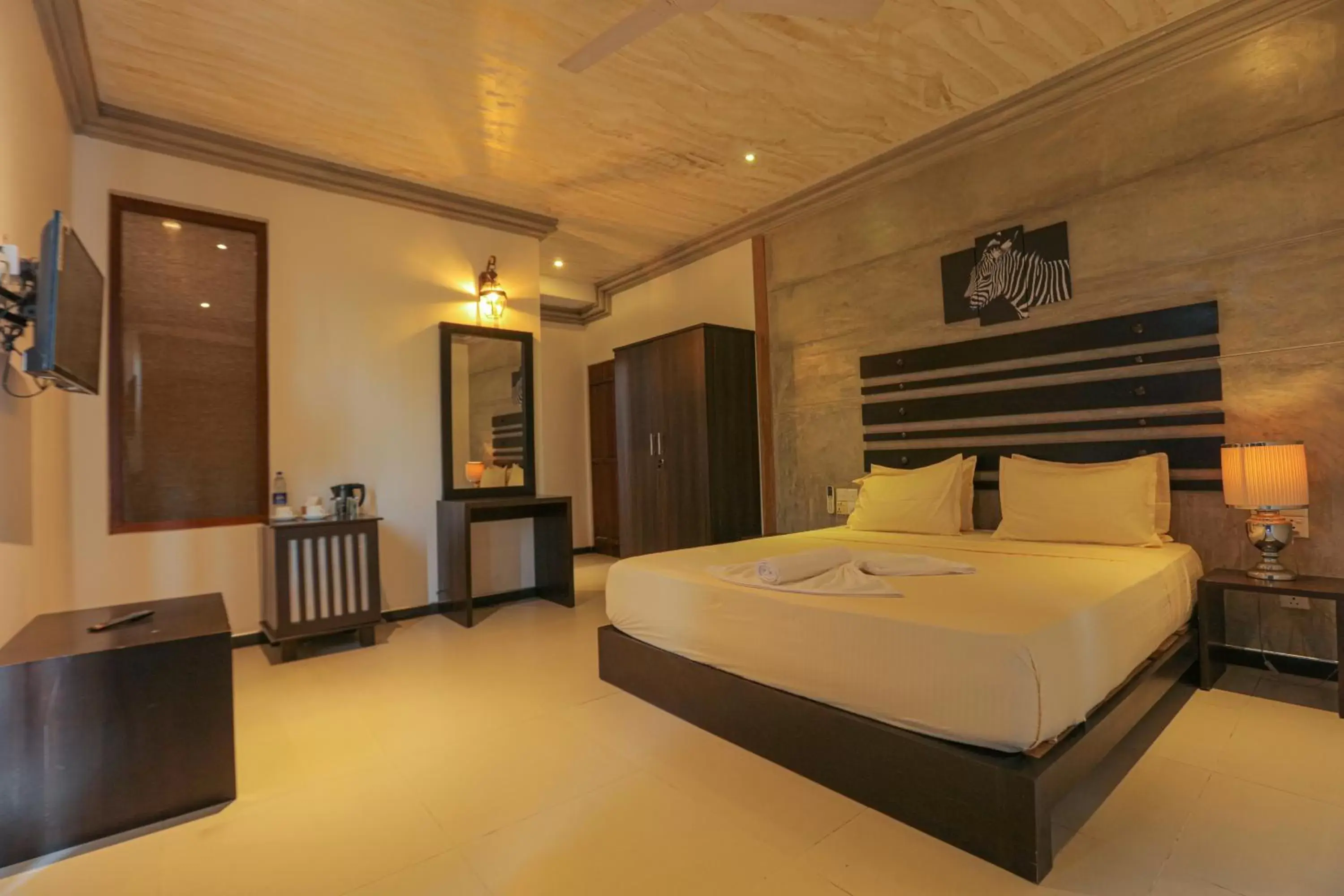 Deluxe Double Room in Summer Side Deluxe Double Room in Summer Side