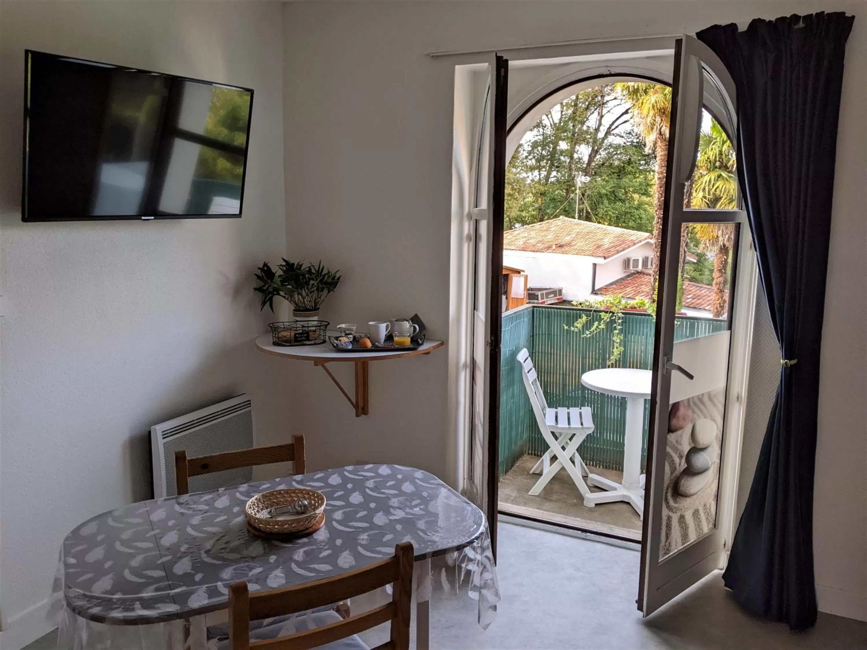 Hôtel Studios Les Acacias