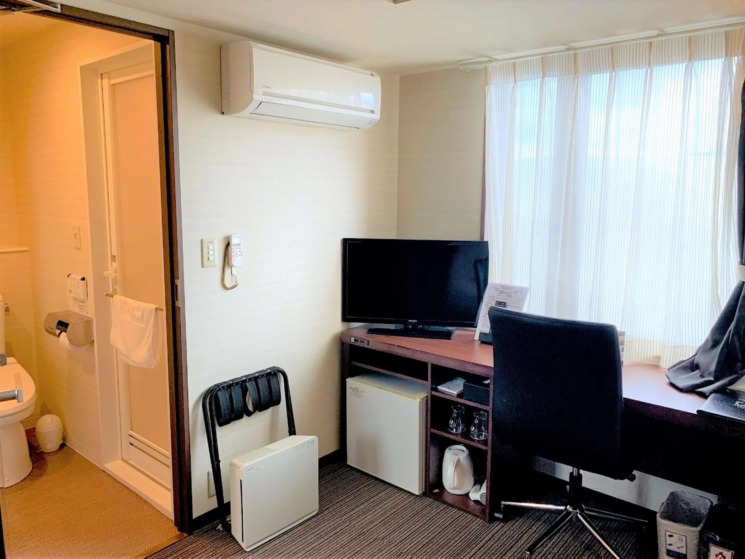 Photo of the whole room in Green Rich Hotel Kyoto Station South (Artificial hot spring Futamata Yunohana)