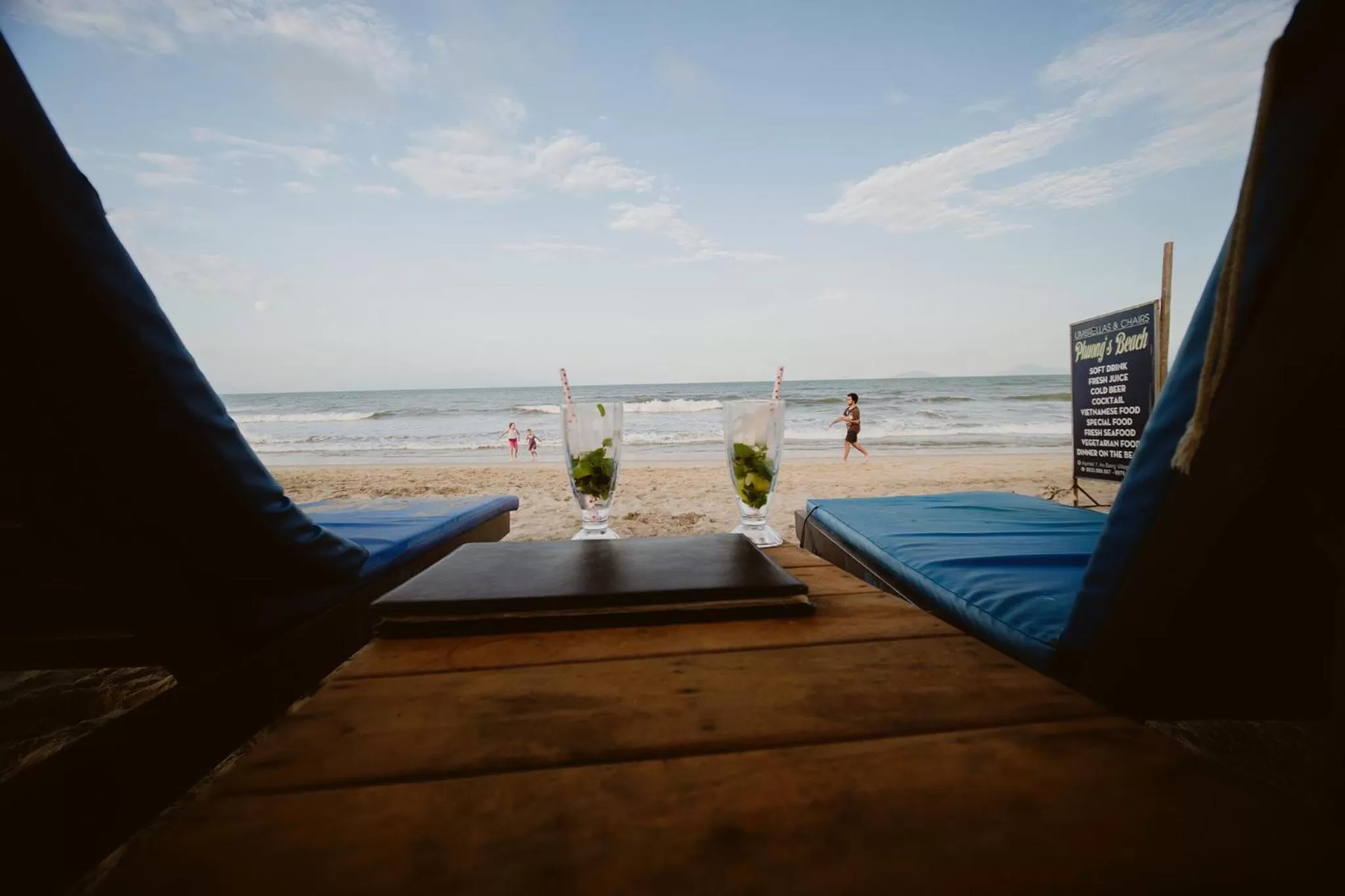 Restaurant/places to eat in The Watermark Beachside Hotel