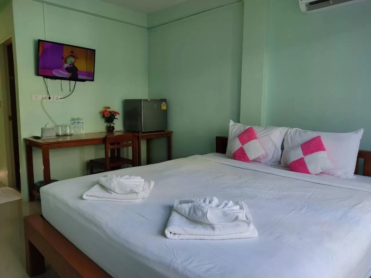 Bed in Ban Mae Boonthong