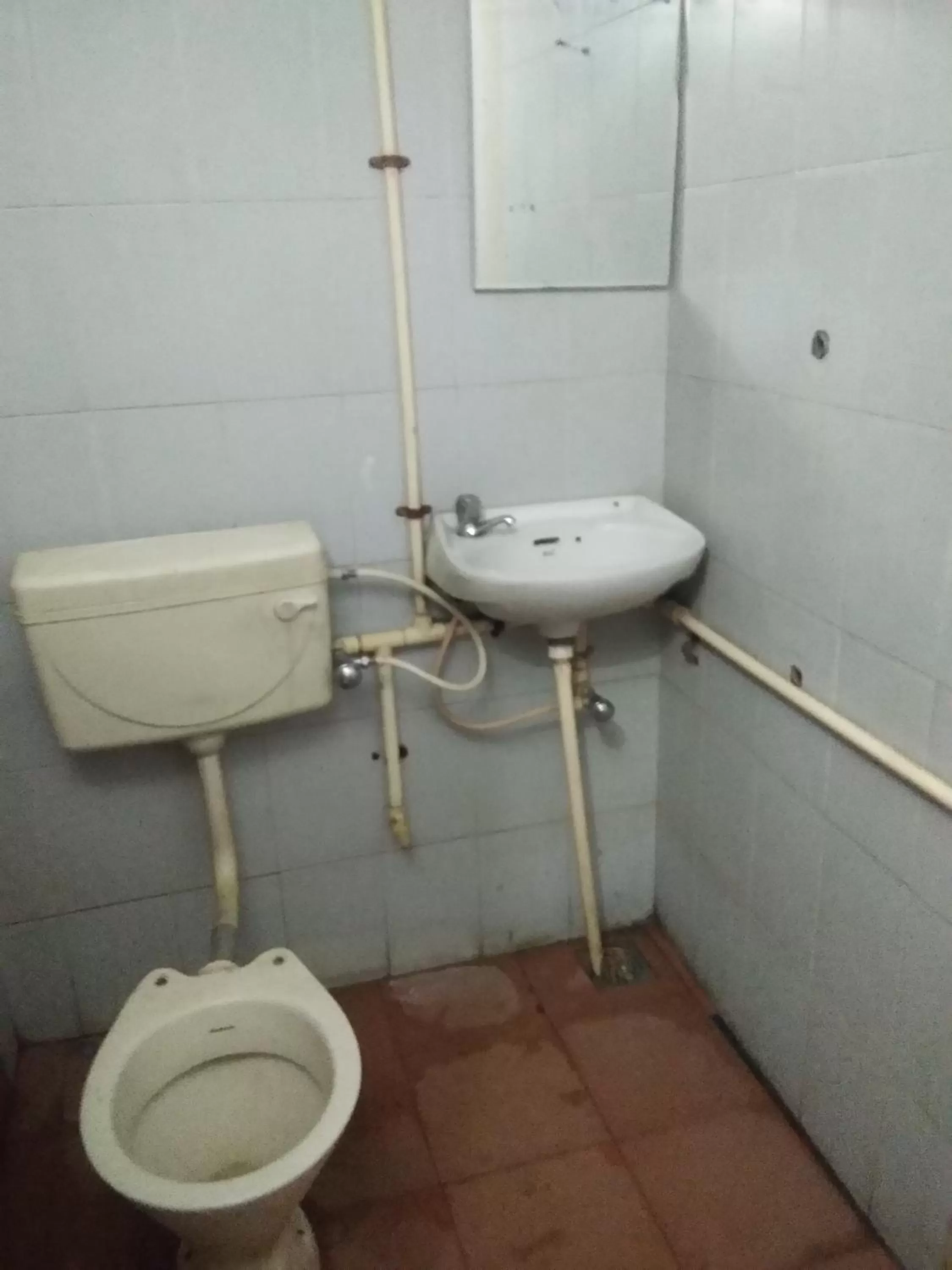 Toilet, Bathroom in Sri Saraswathi Lodge