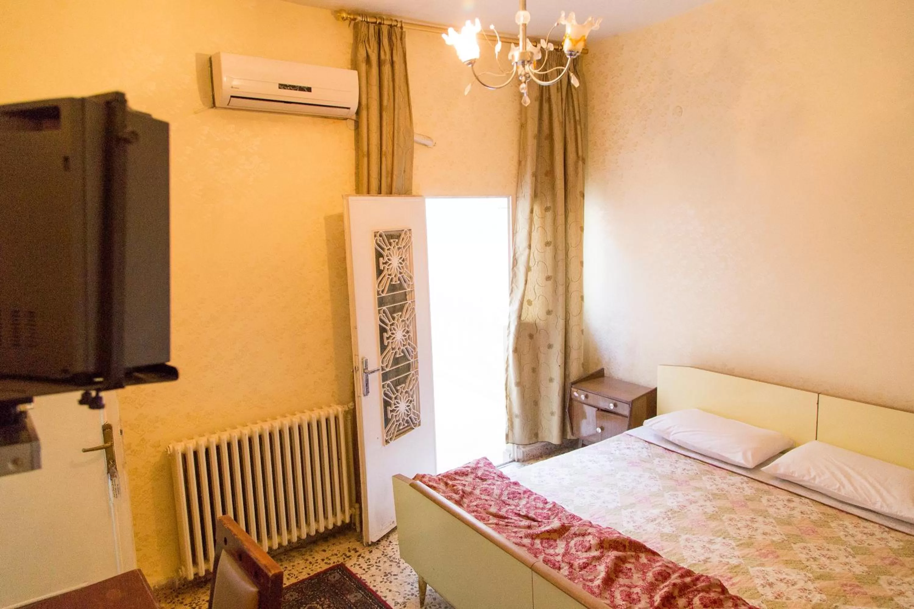 Sun Rise Hotel & Hostel & Tours