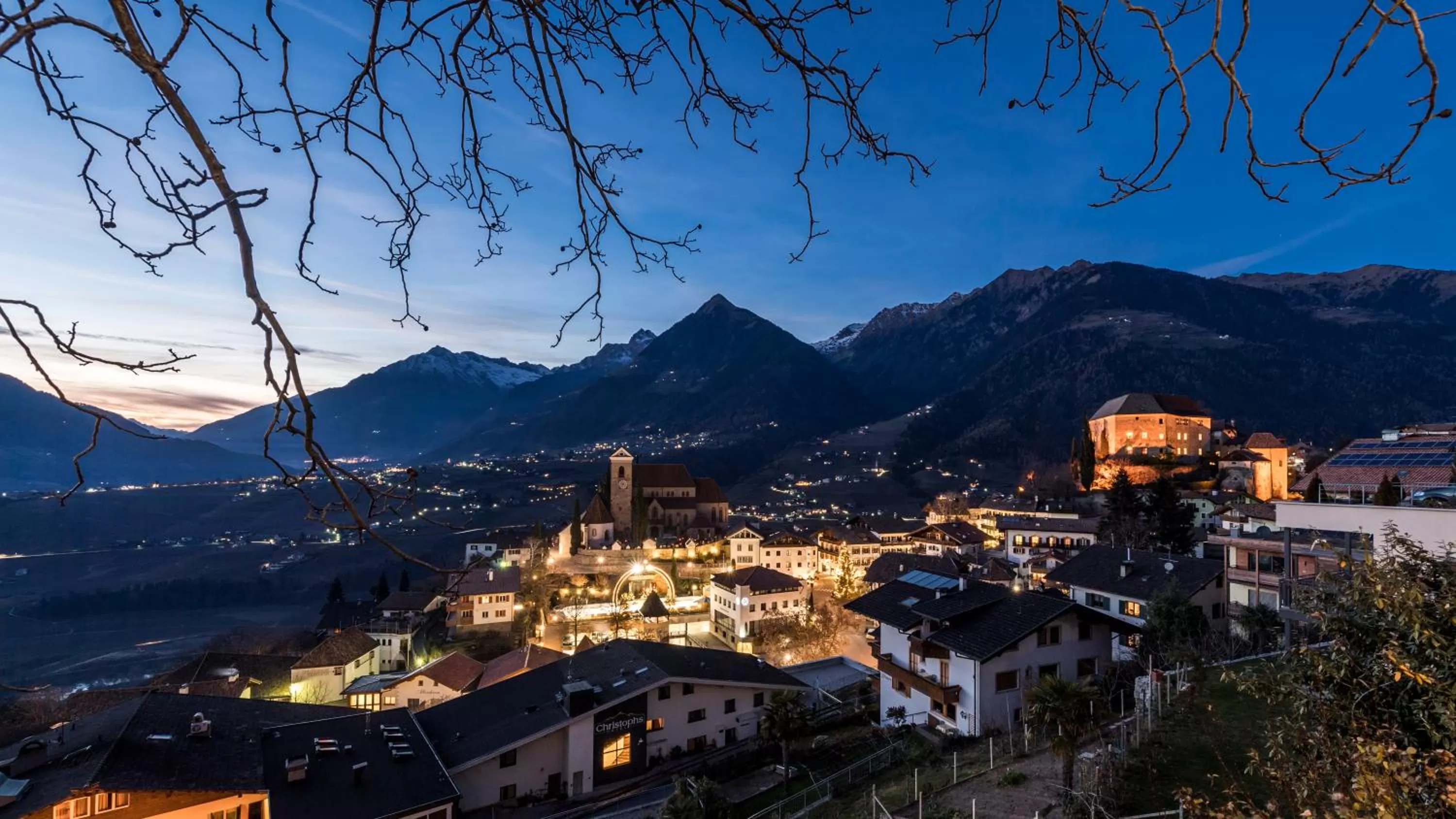 Neighbourhood in Hotel Rosengarten (Schenna Resort)