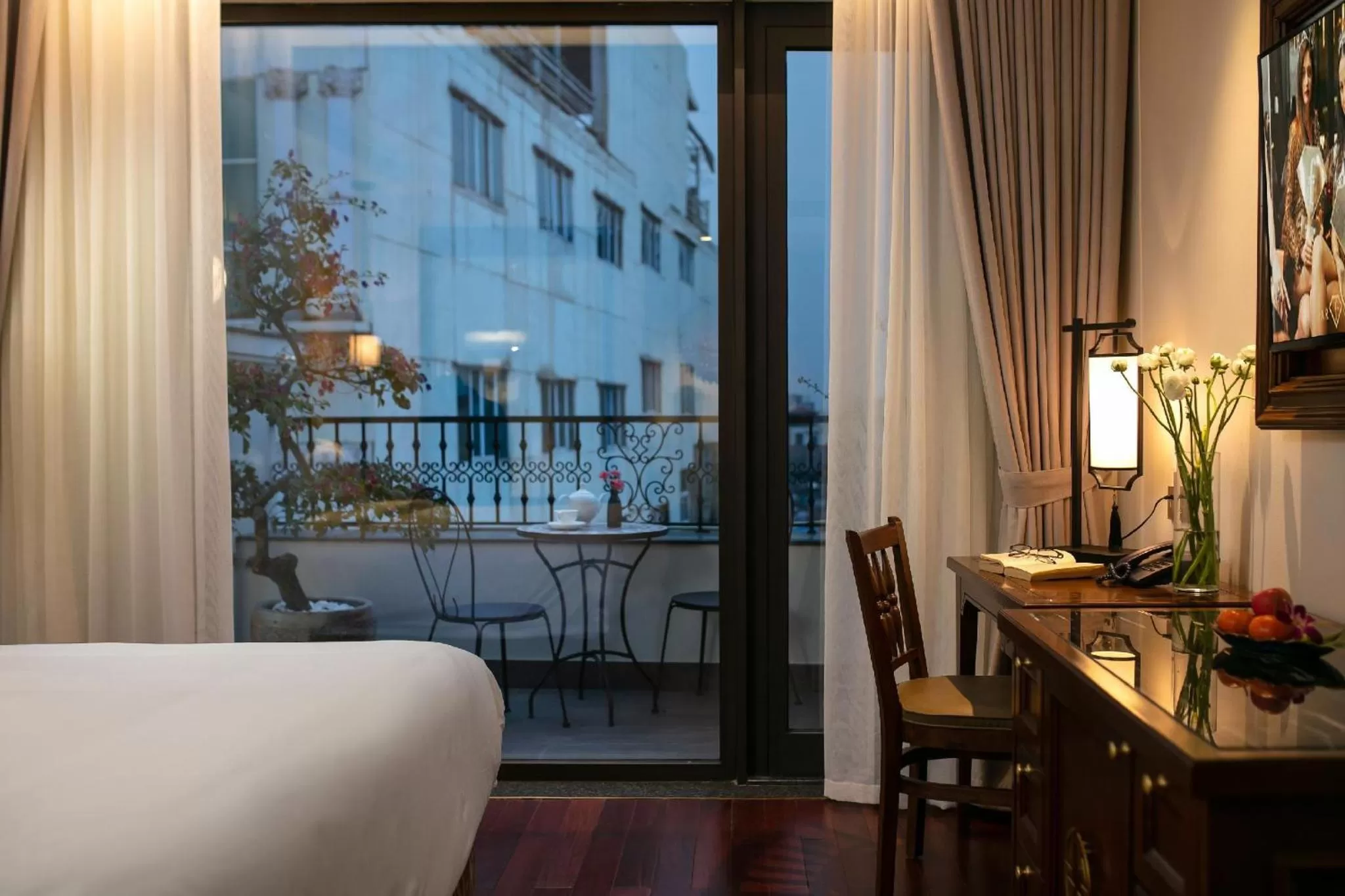 Patio, Bed in Lucien Hanoi Lakeside Hotel & Rooftop