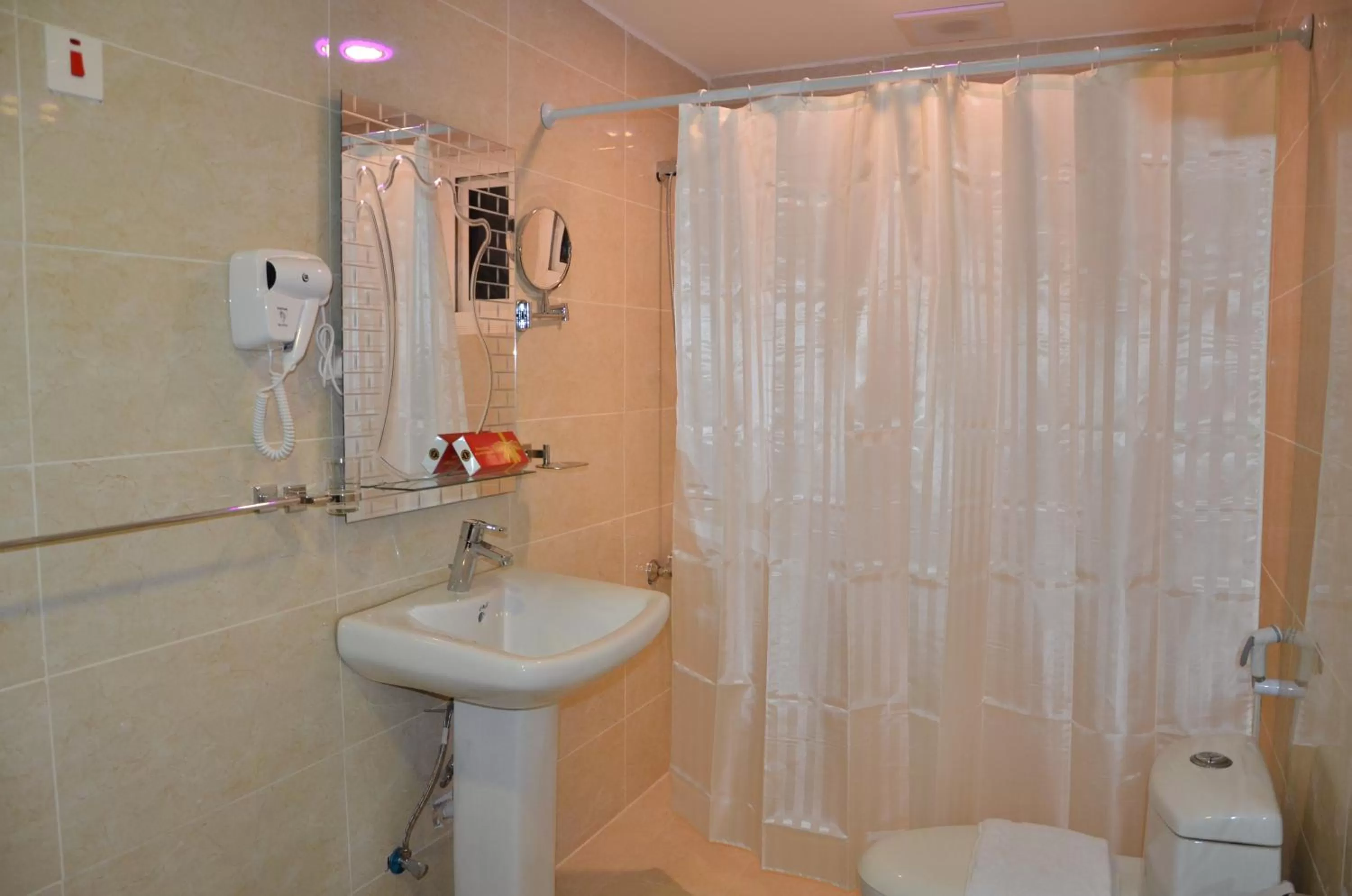 Bathroom in Jazan Heart Hotel