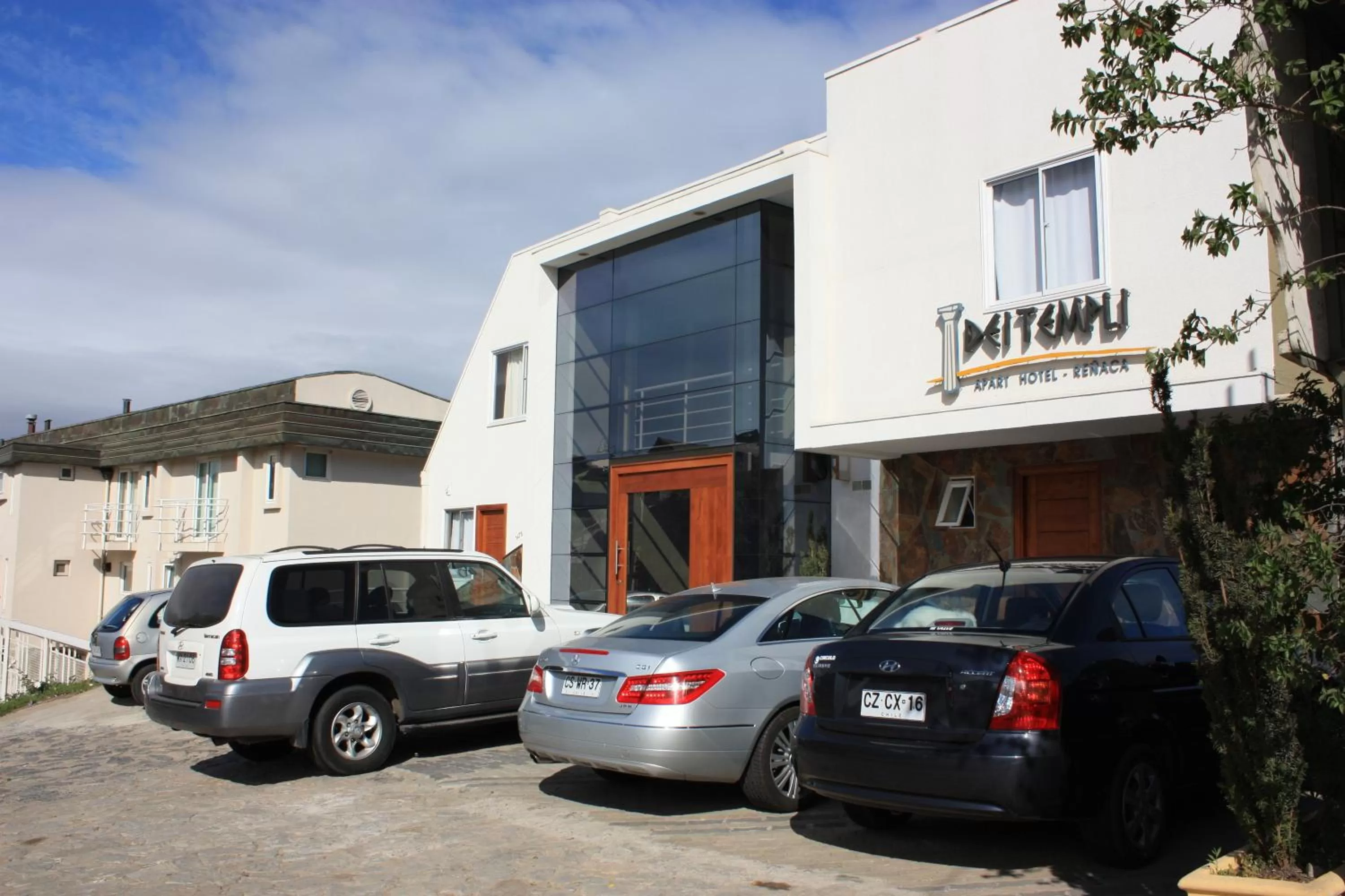 Facade/entrance, Property Building in Dei Templi Apart Hotel