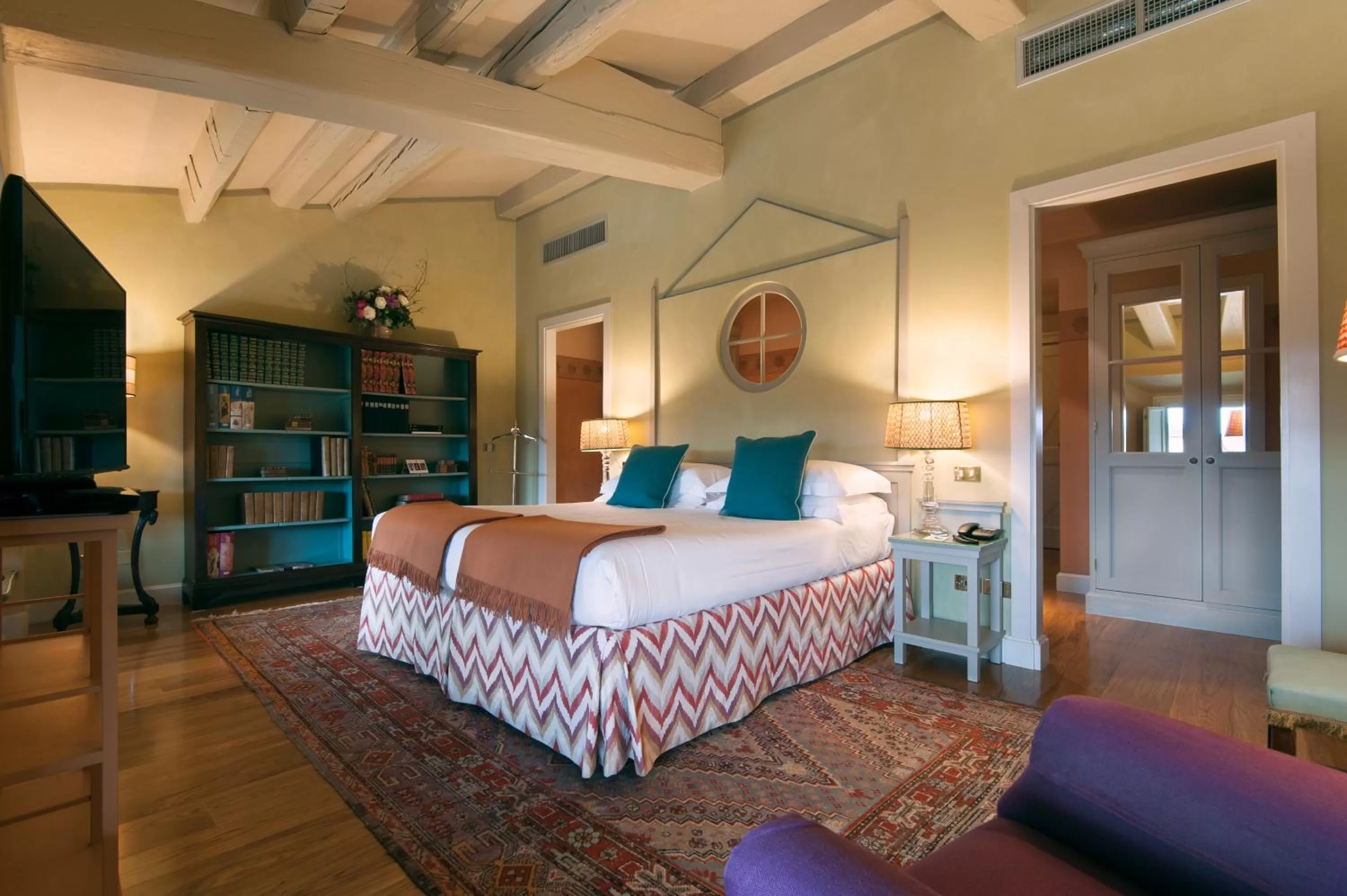 Bed in Antica Torre Tornabuoni