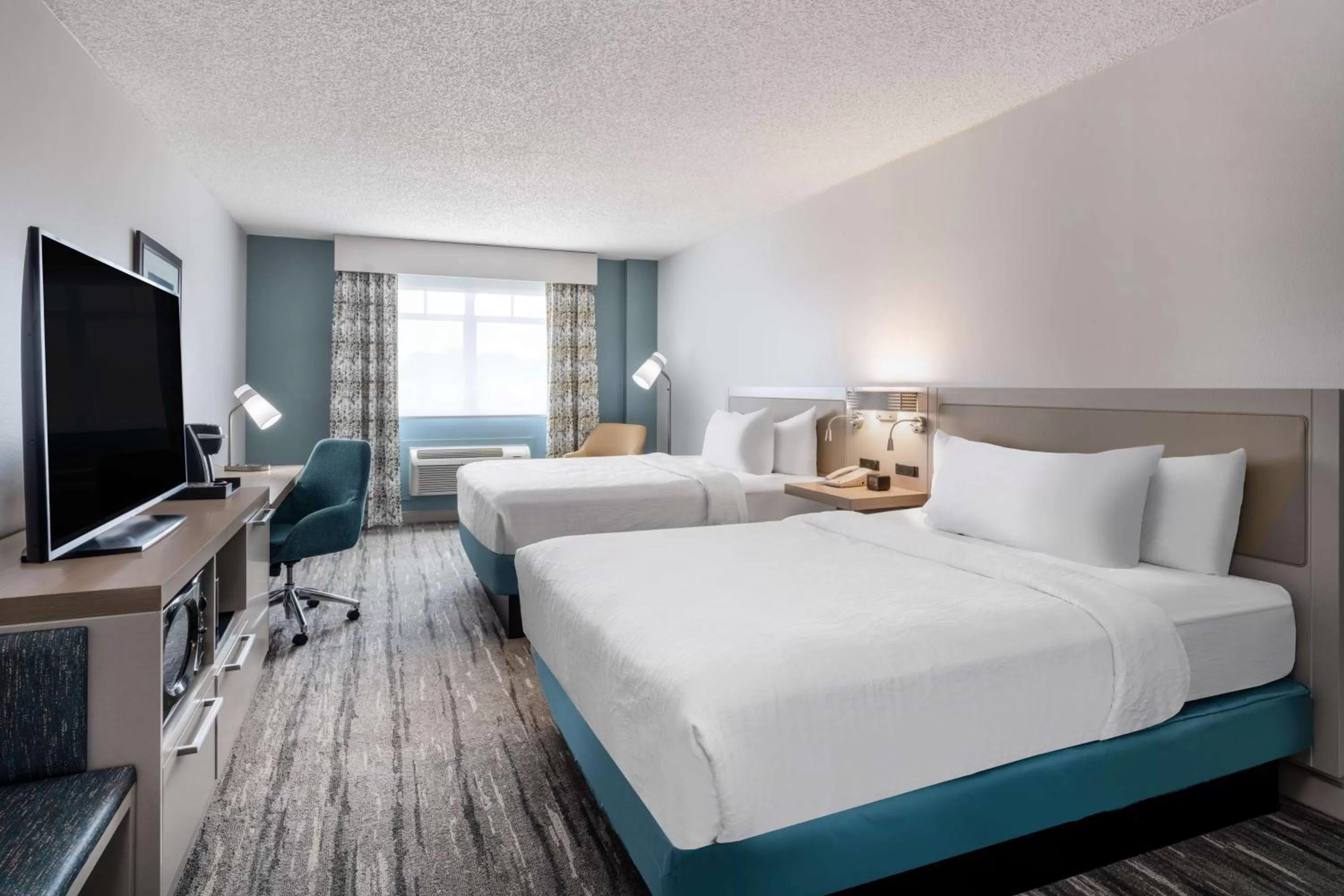 Bed in Hilton Garden Inn Jacksonville Ponte Vedra Sawgrass