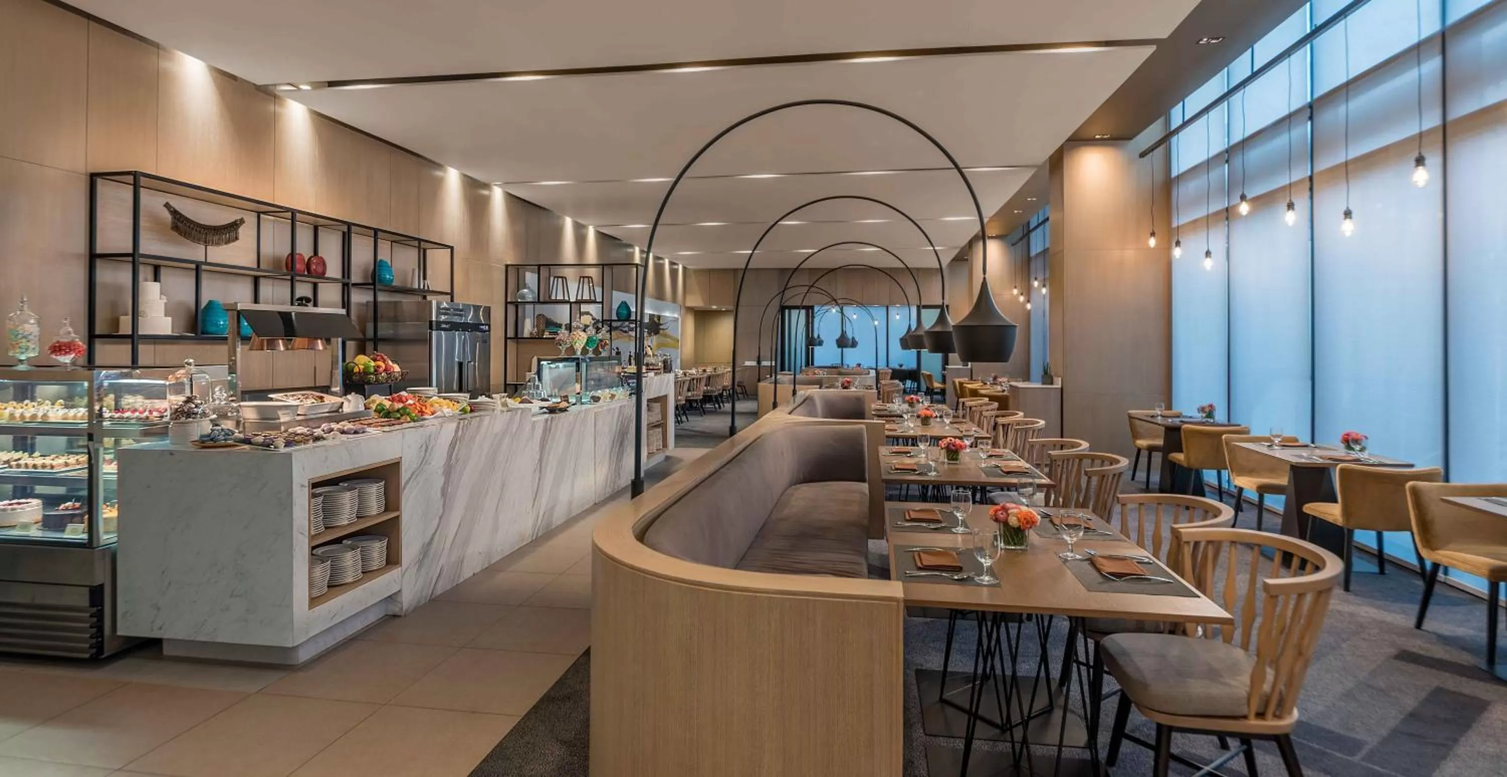 Restaurant/places to eat in Seda Vertis North